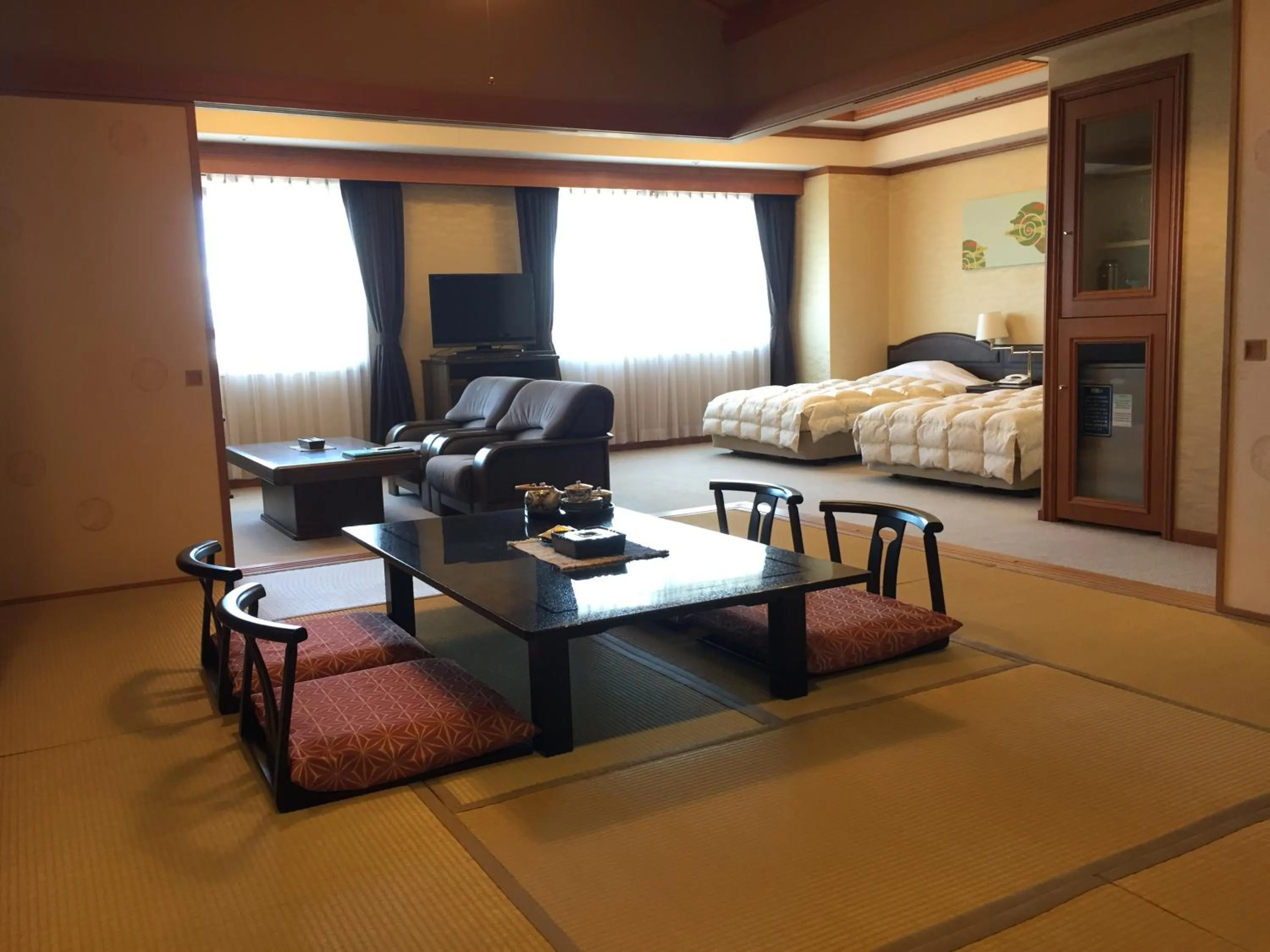 Photo of the whole room, Bed in Heiseikan Kaiyotei