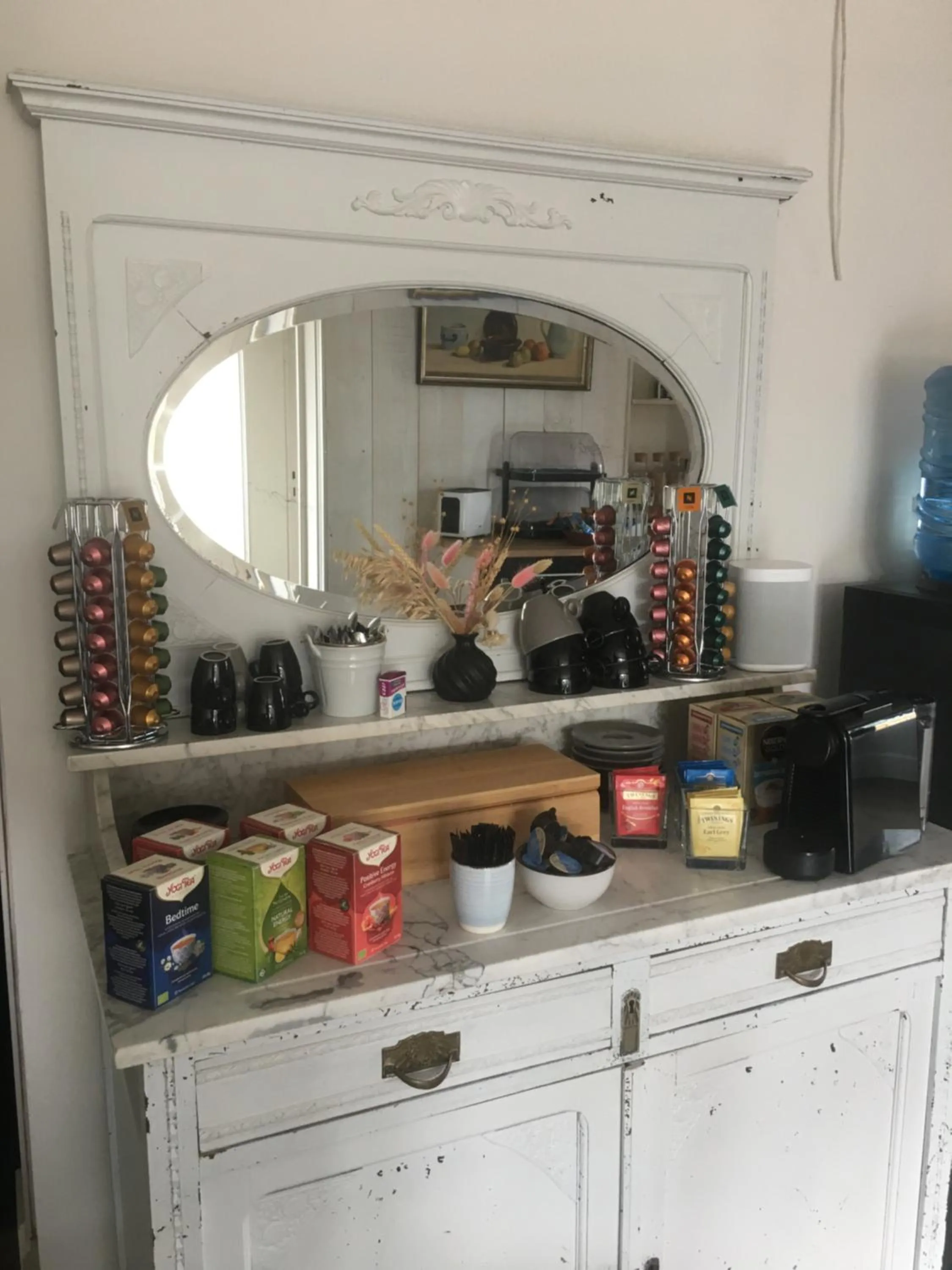 Coffee/tea facilities in B&B Castellier