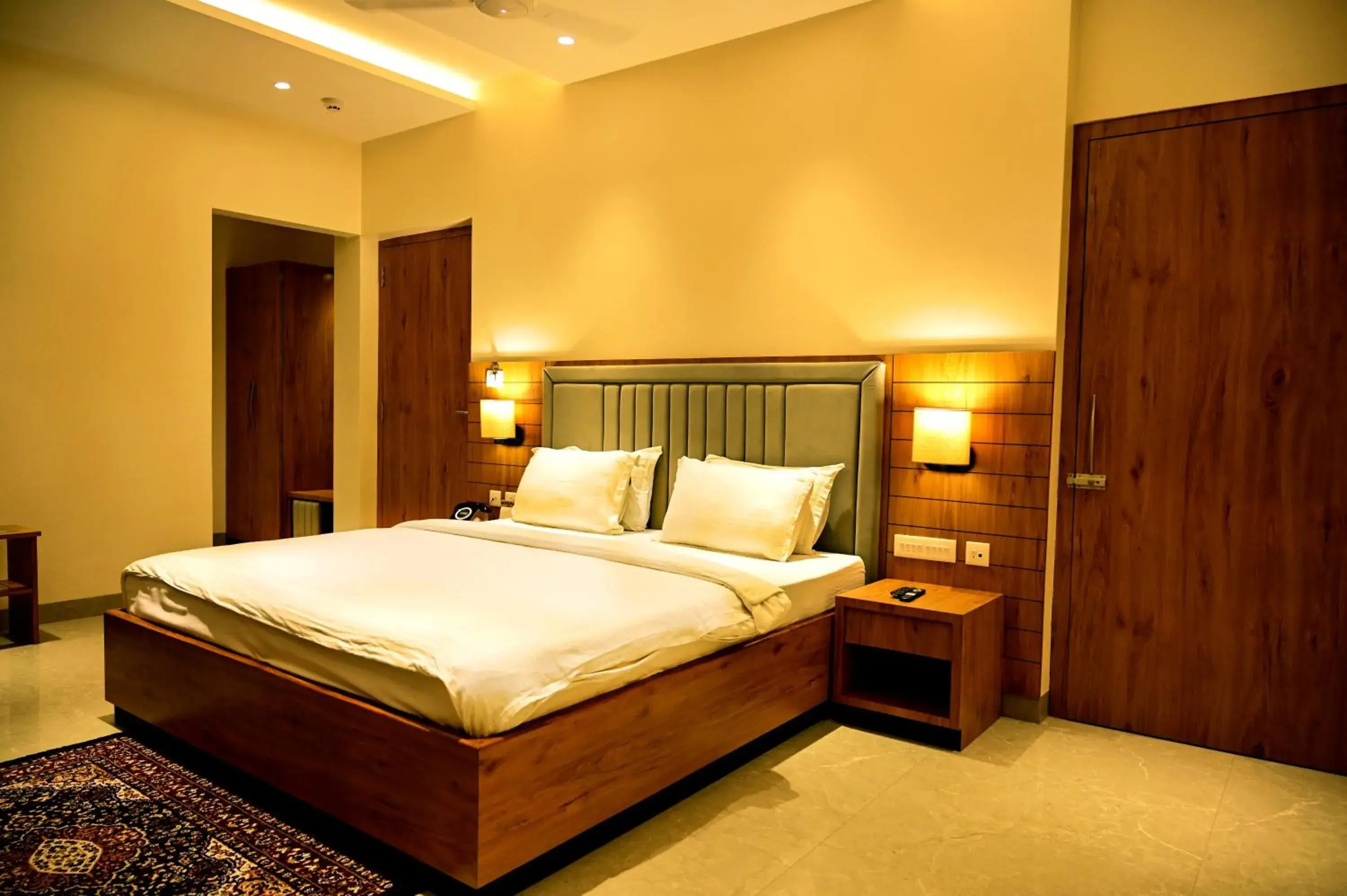 Standard Double Room in Hotel Cresent - Near Assi Ghat Standard Double Room in Hotel Cresent - Near Assi Ghat