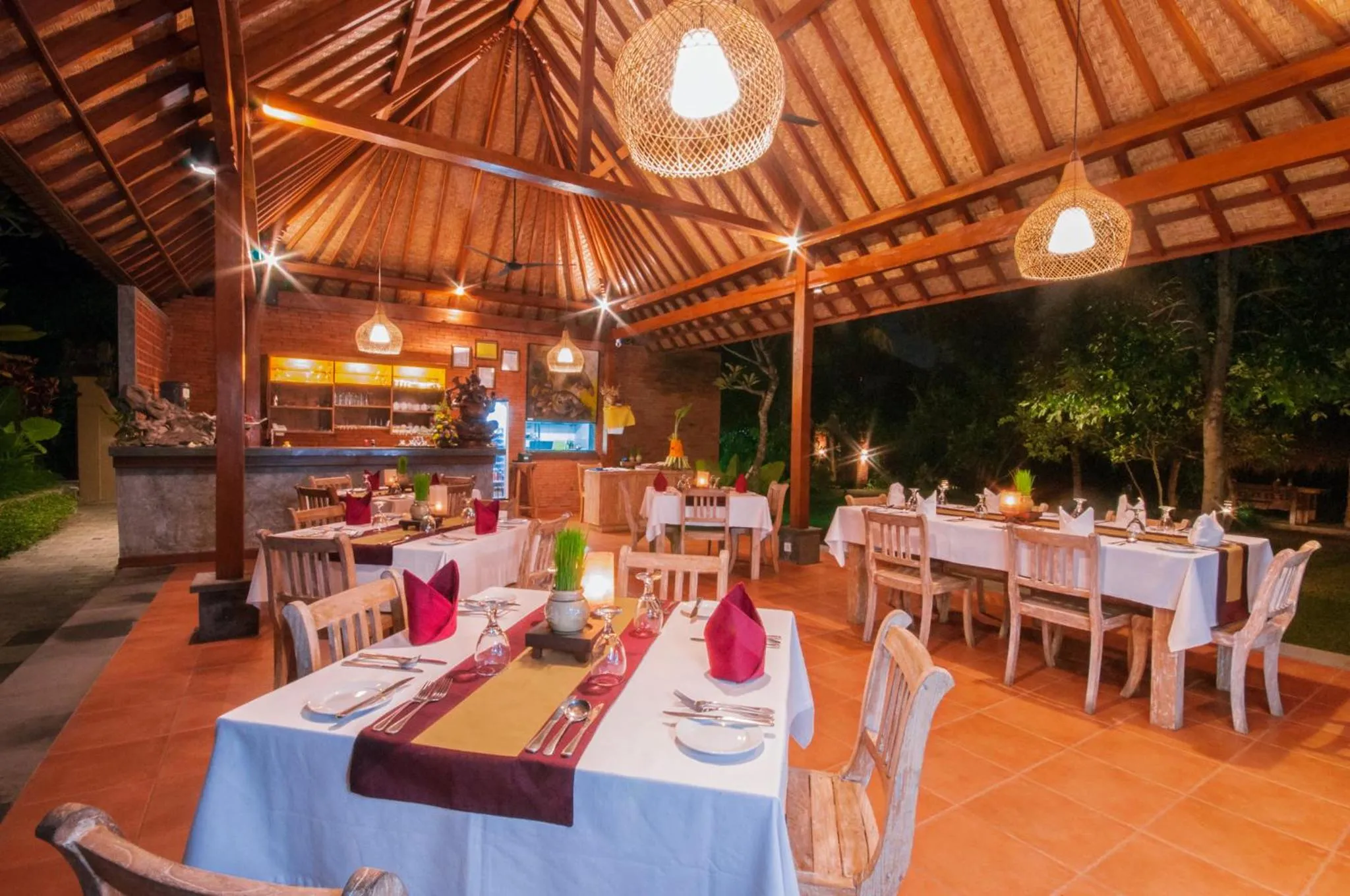 Restaurant/places to eat in Uma Dawa Resort and Spa