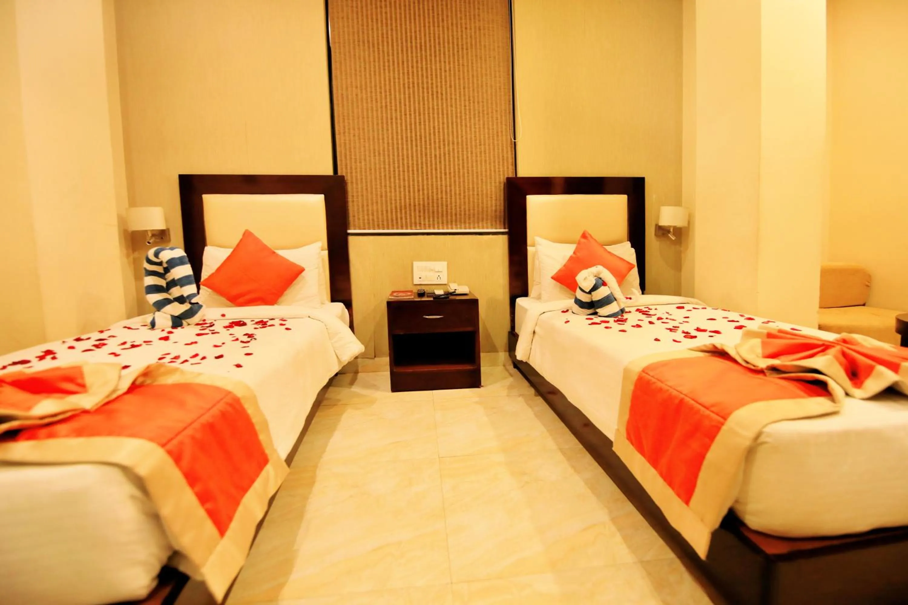 Photo of the whole room, Bed in V One Pride