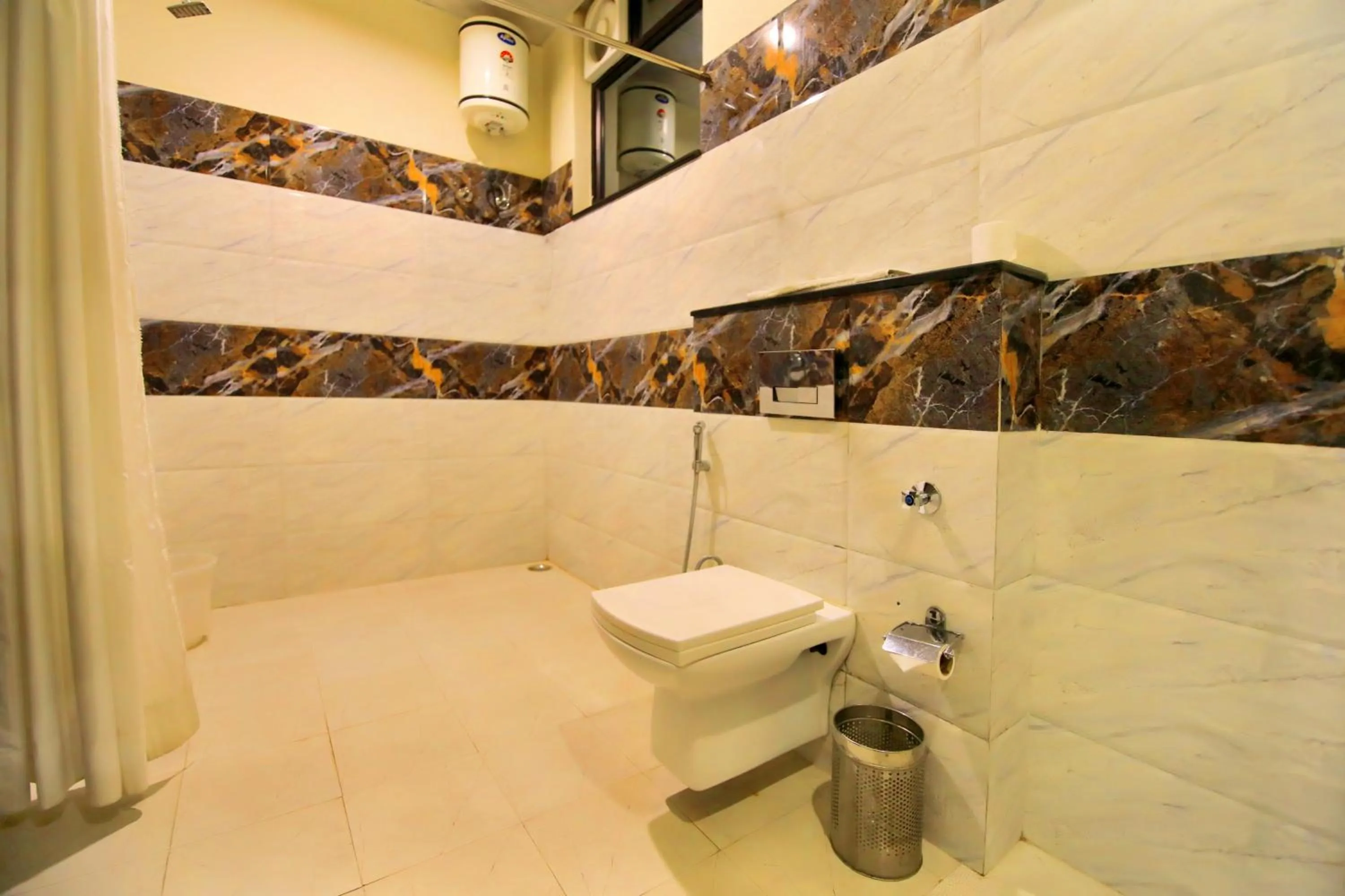 Toilet in V One Pride