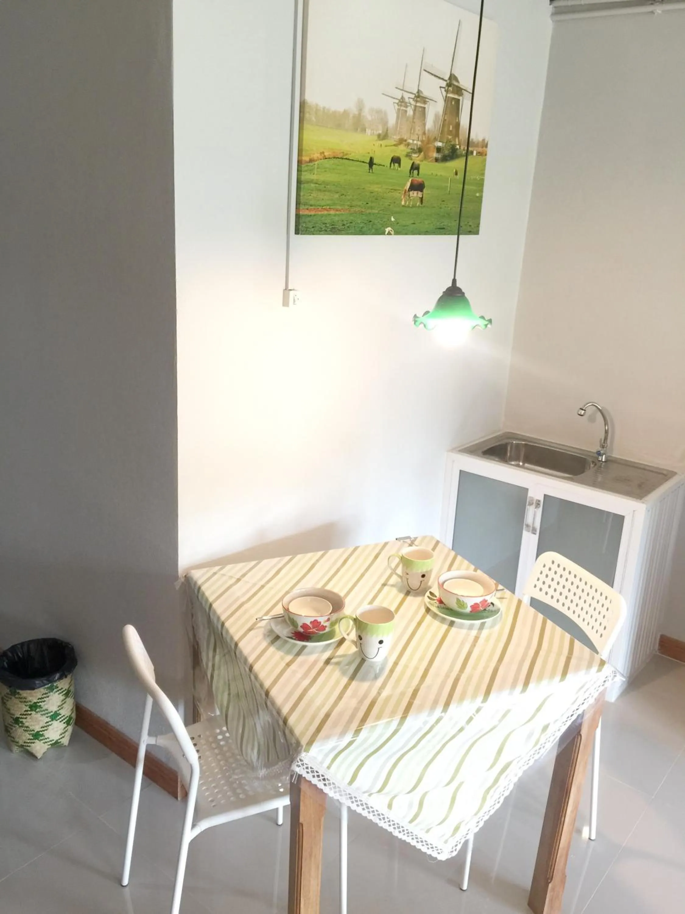 Dining area in Baan Bangrak Residence