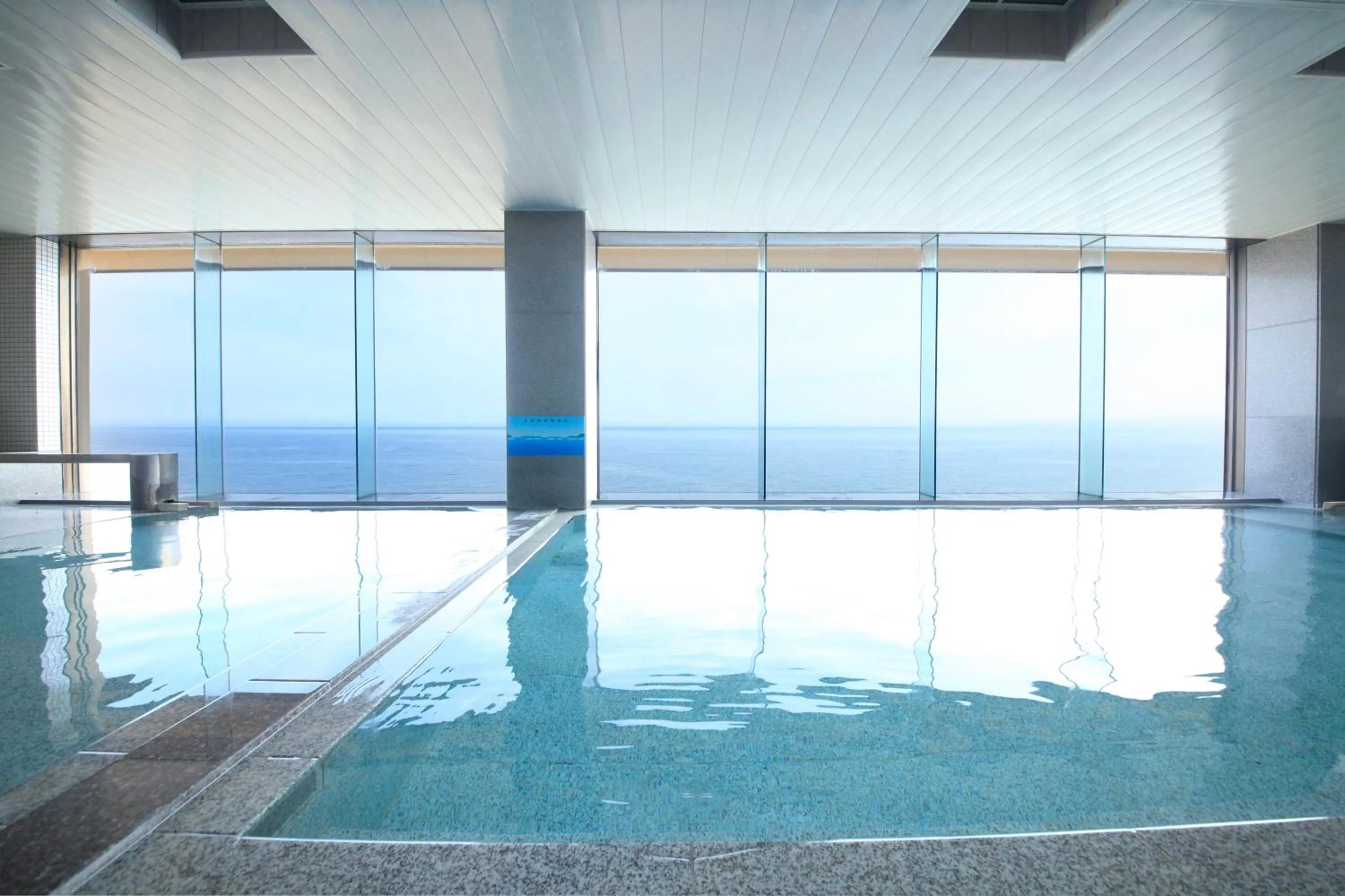 Hot Spring Bath in Heiseikan Shiosaitei