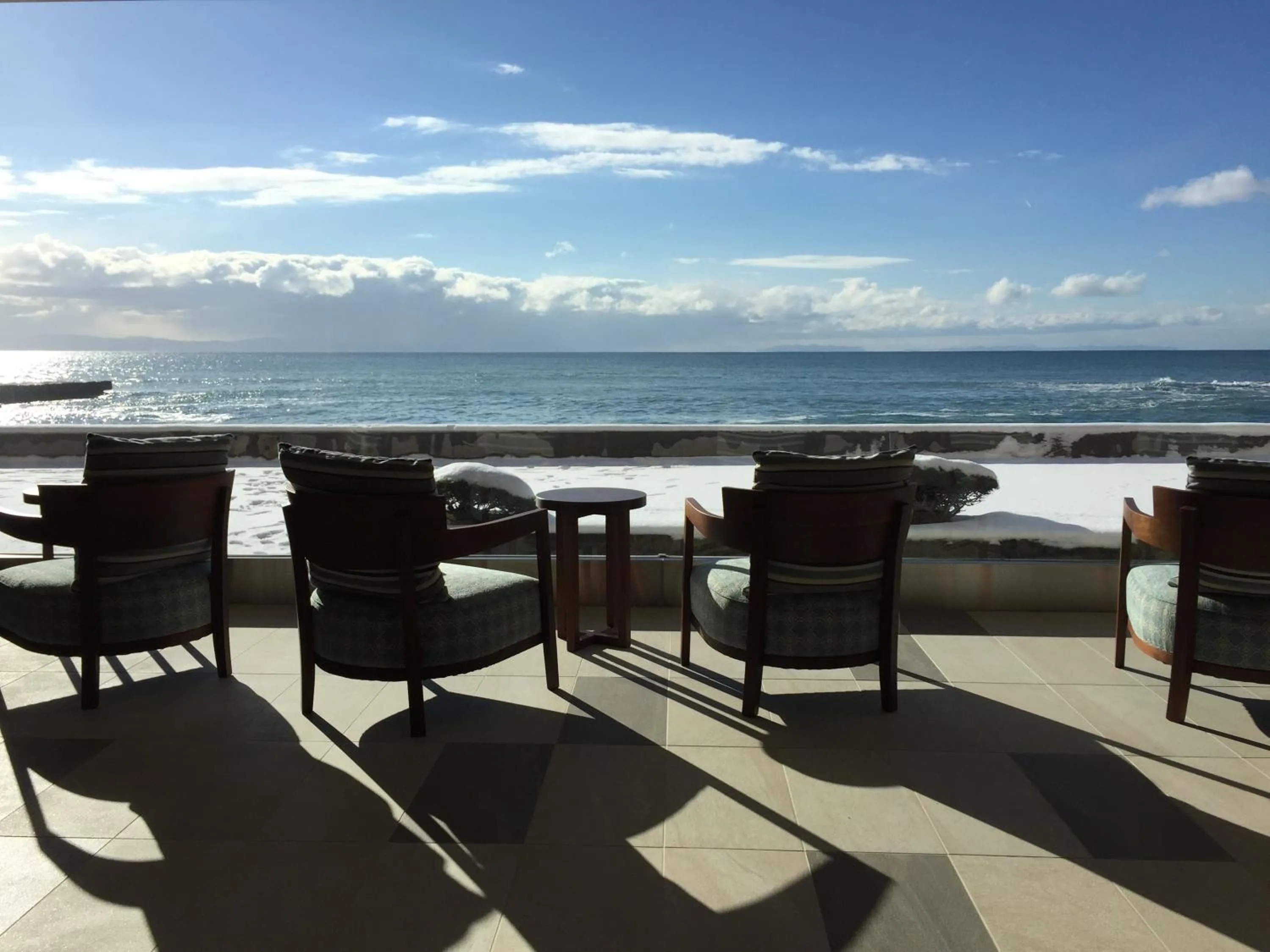 Communal lounge/ TV room in Heiseikan Shiosaitei