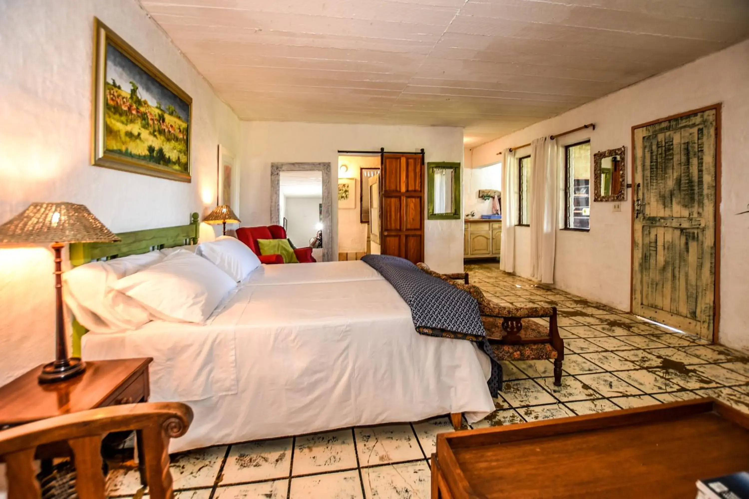 Family Room with Private Bathroom - single occupancy in Eloff Guest House and Gallery Family Room with Private Bathroom - single occupancy in Eloff Guest House and Gallery