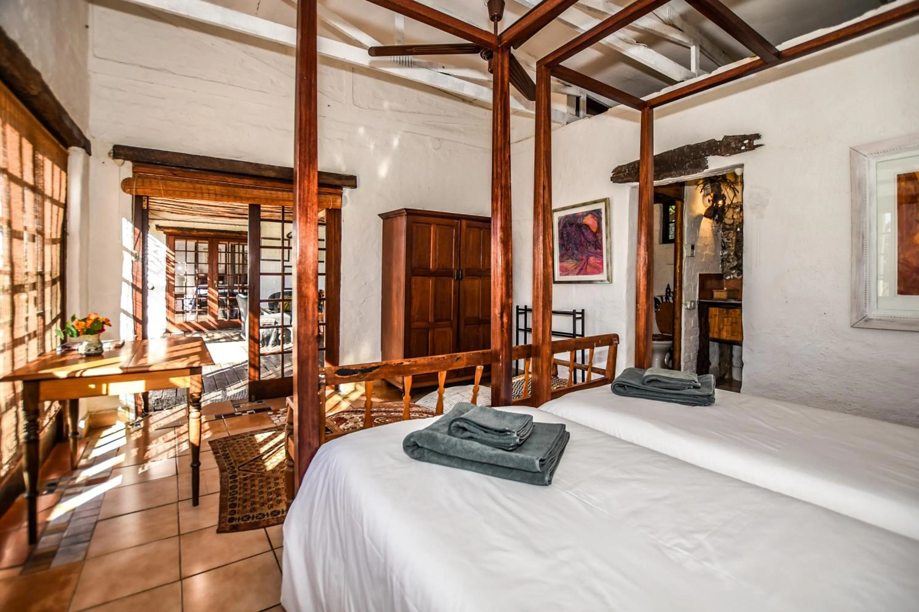 Photo of the whole room, Bed in Eloff Guest House and Gallery