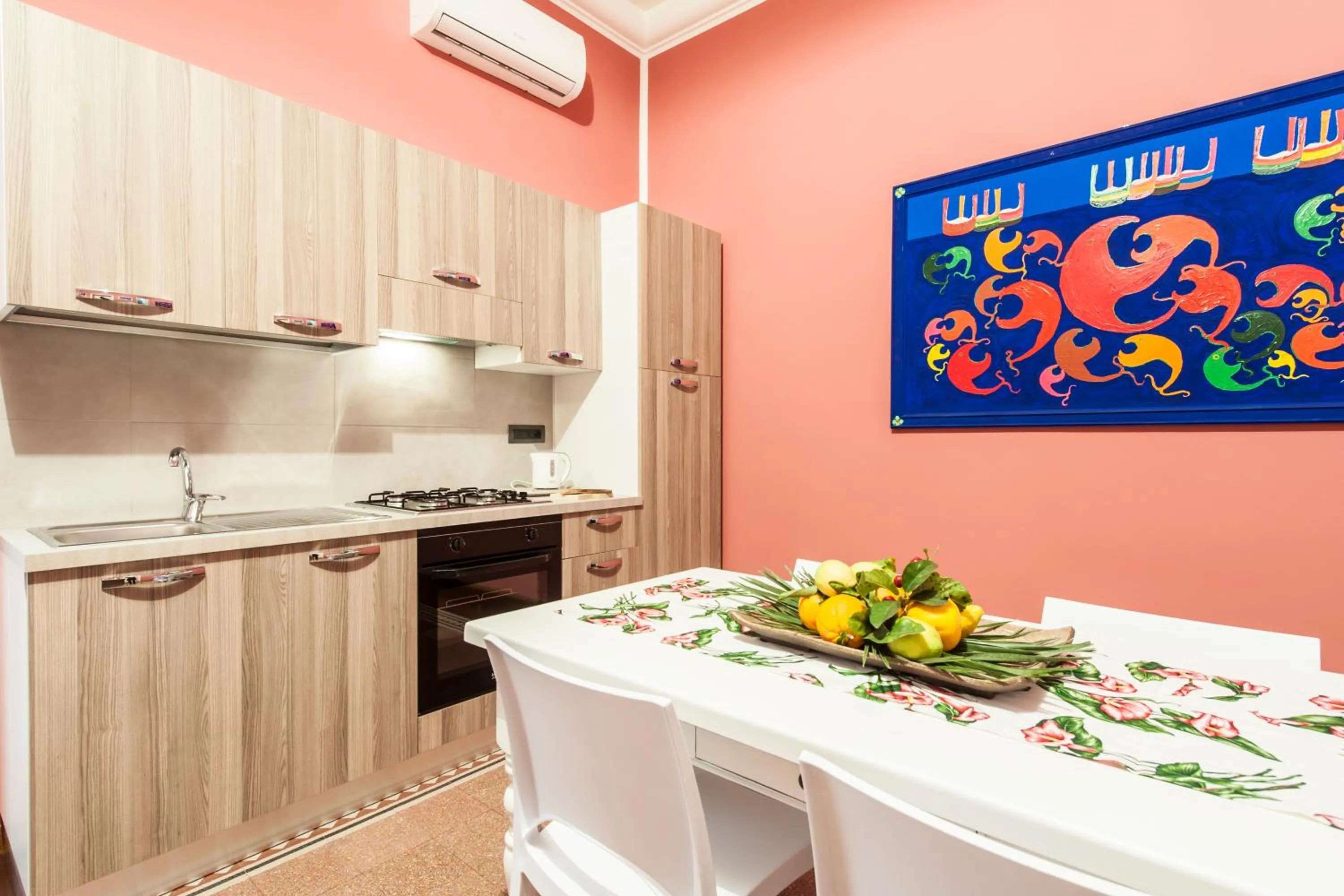 Kitchen or kitchenette in Rabbad Apartments