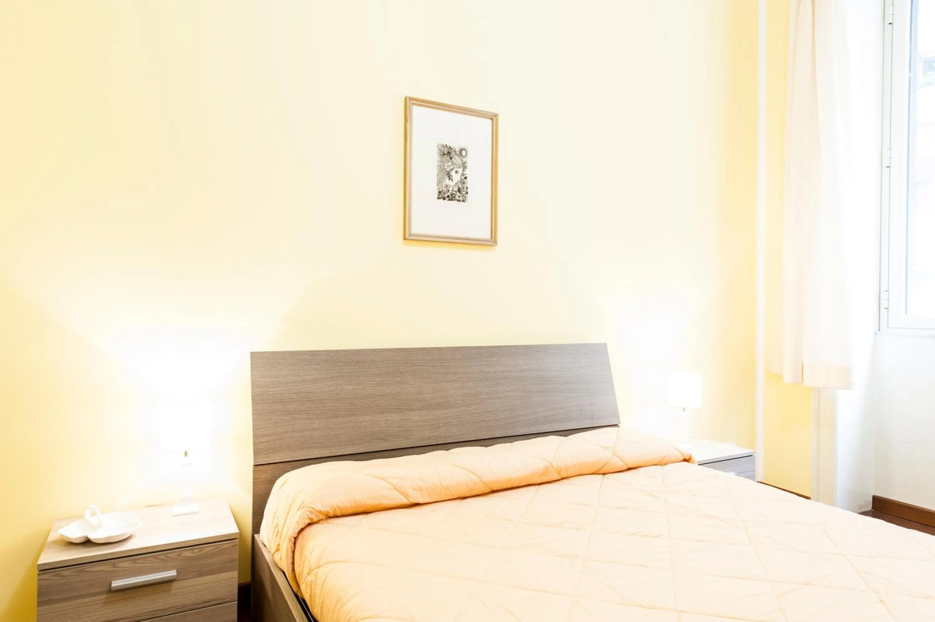 Bedroom, Bed in Rabbad Apartments