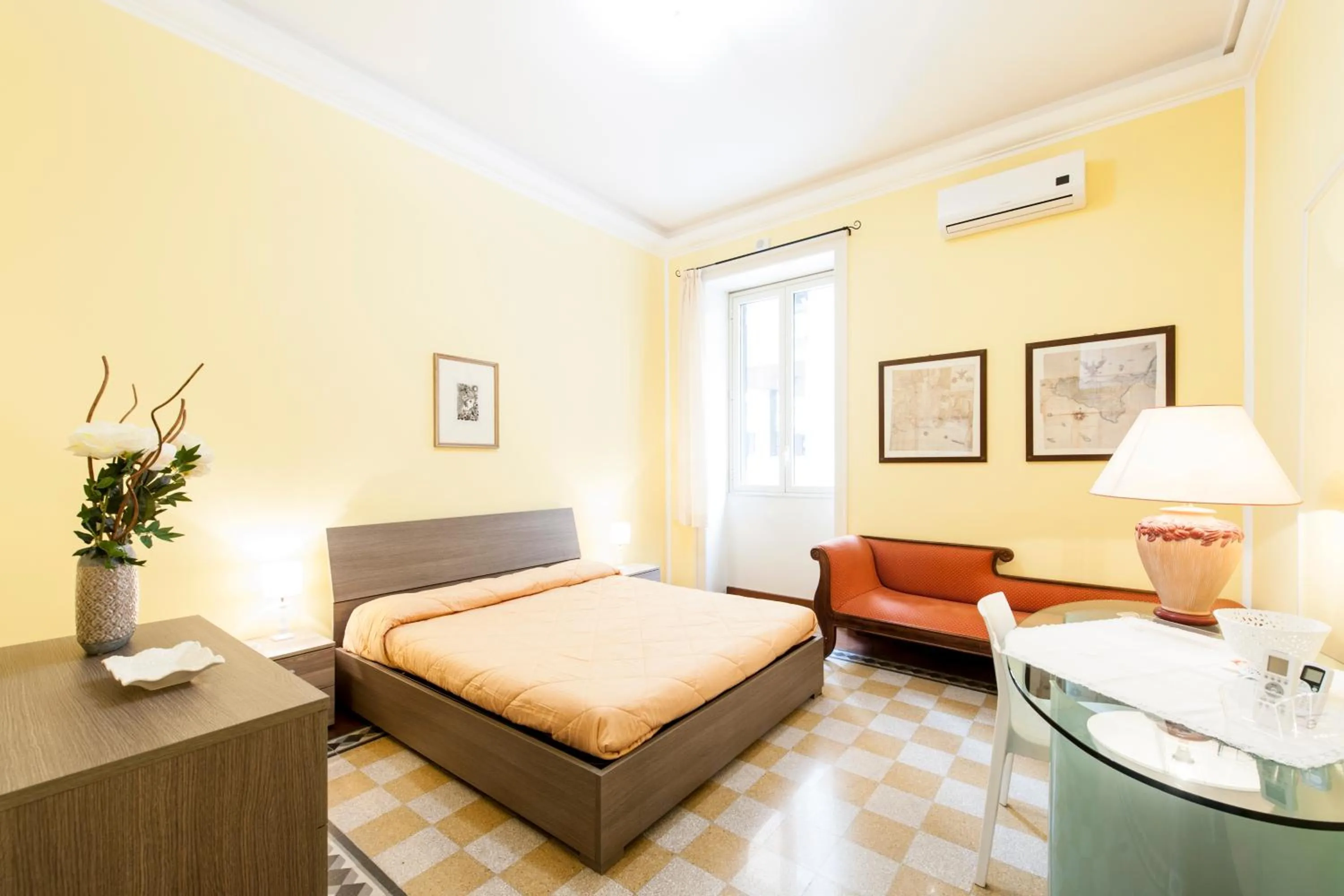Bedroom, Bed in Rabbad Apartments