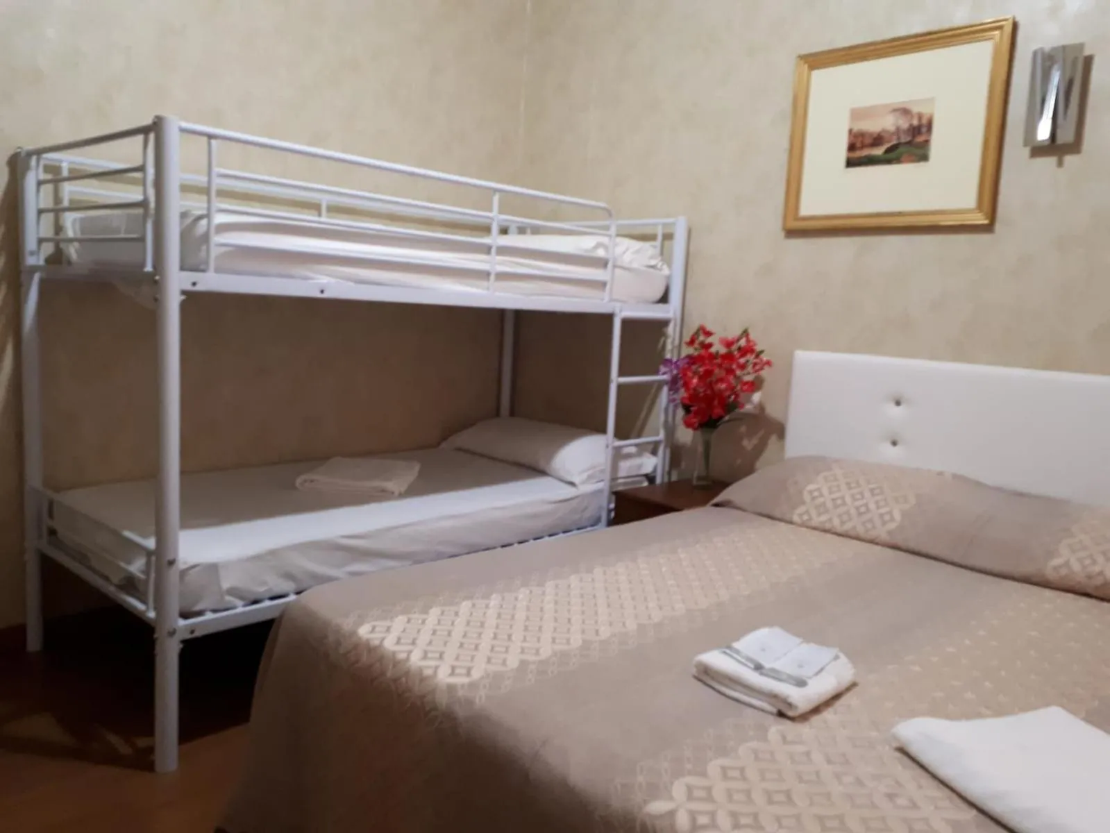 Bed in Botel Inn