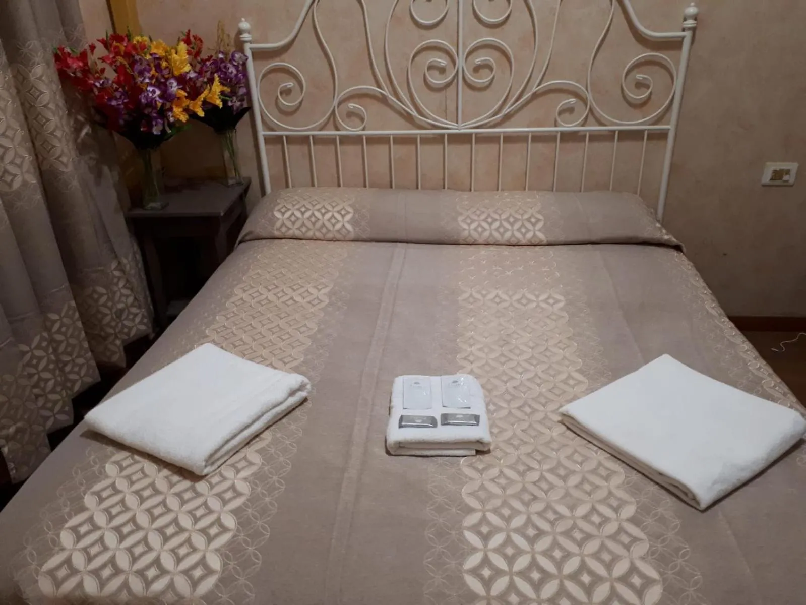 Bed in Botel Inn
