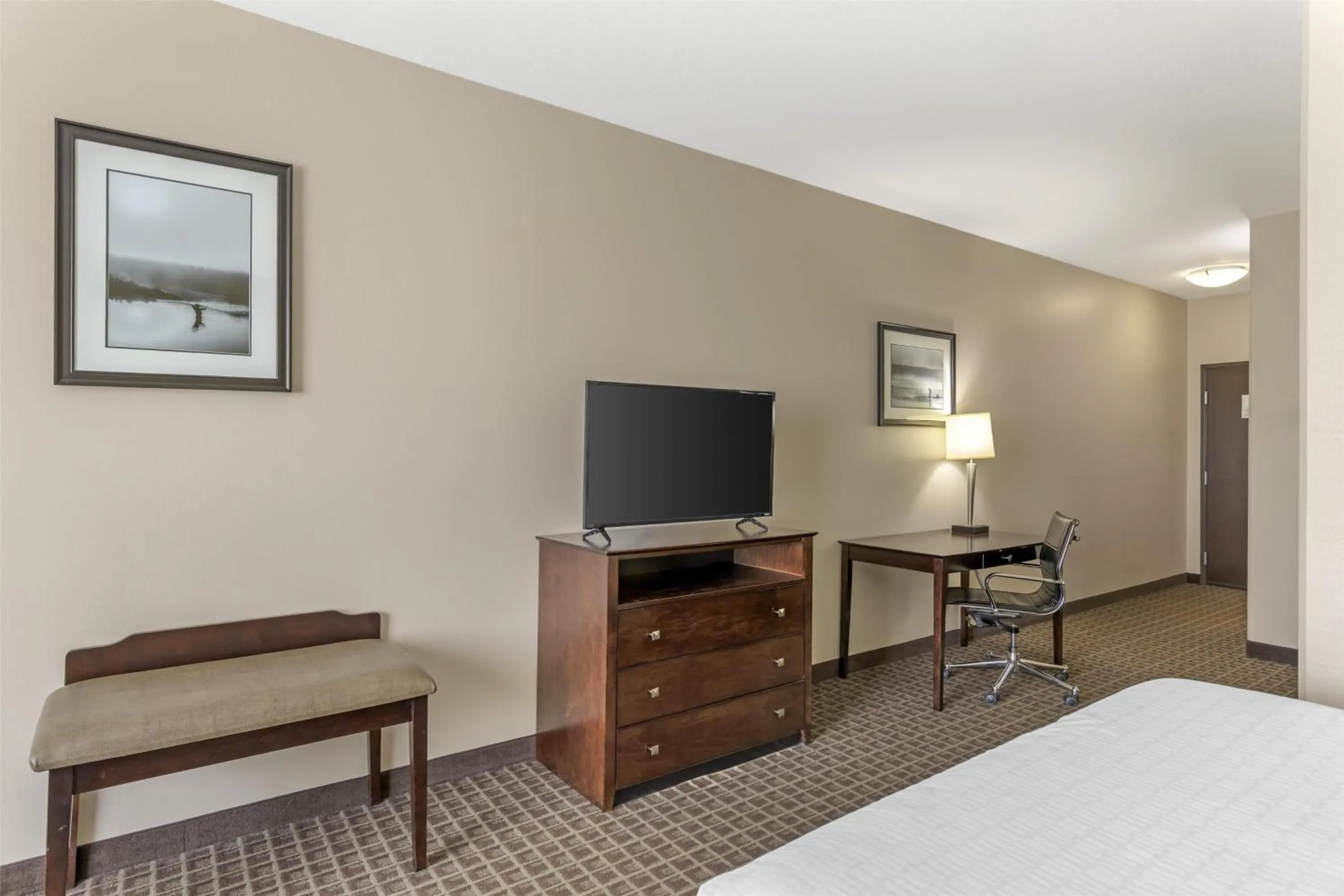 Bedroom, Bed in Best Western Plus Havre Inn & Suites