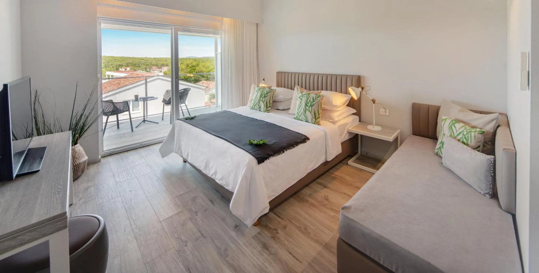 Bedroom, Bed in Gava Waterman Milna Resort – All Inclusive