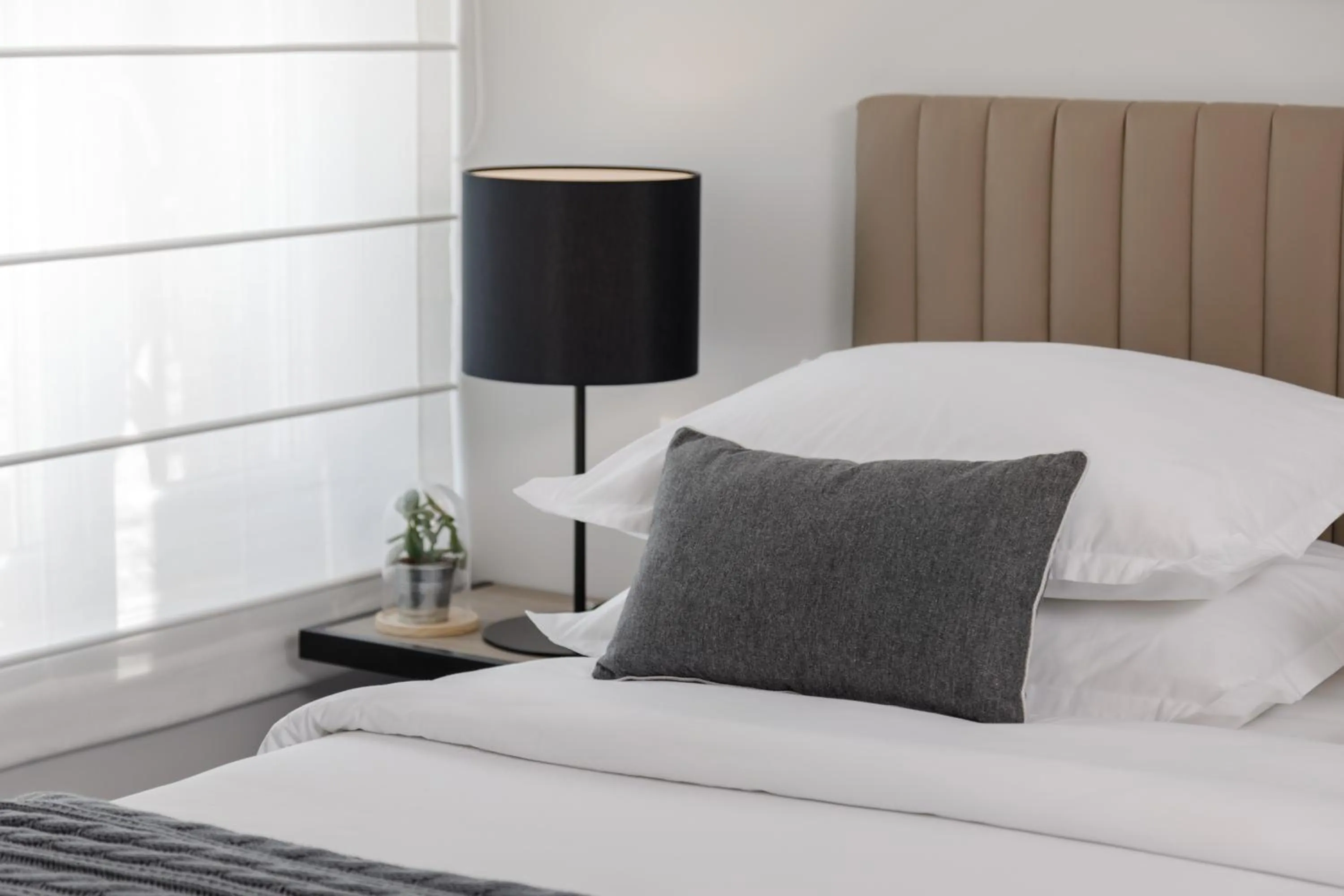 Decorative detail, Bed in Gava Waterman Milna Resort – All Inclusive