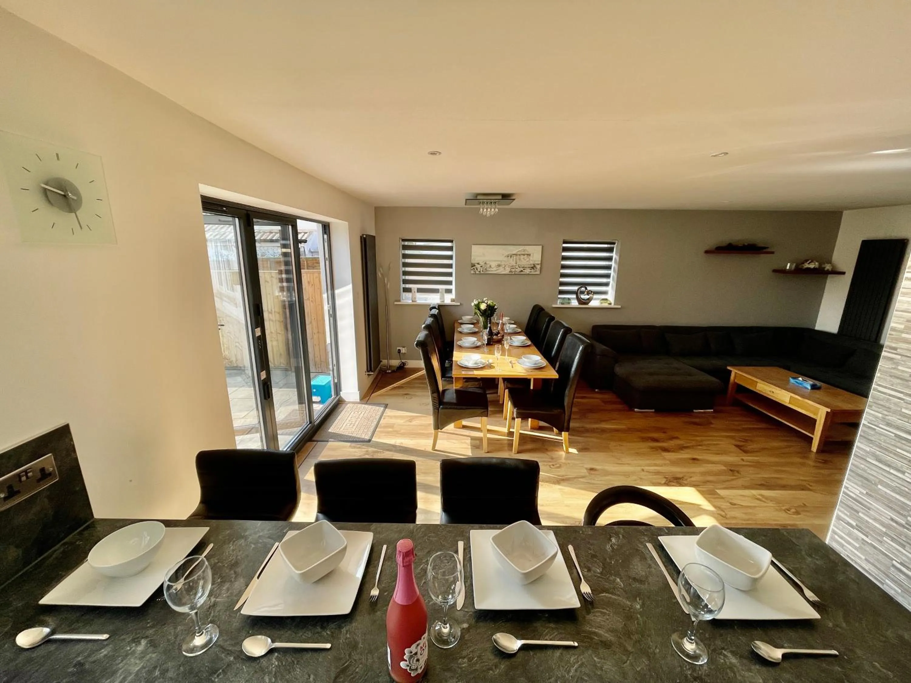 Dining area in Four Corners Holiday Home Hot Tub & Sauna