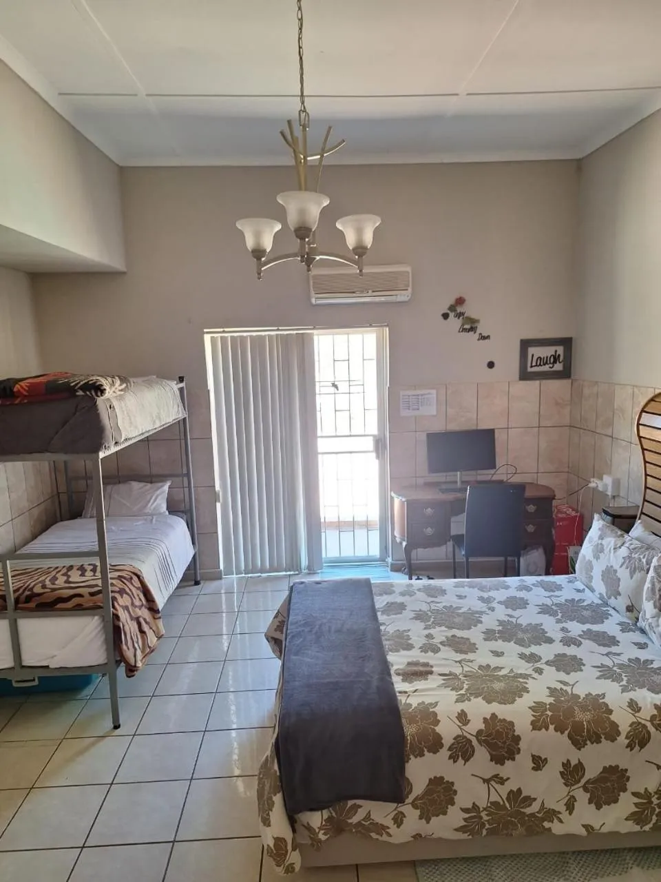 Bed in Breaking Dawn