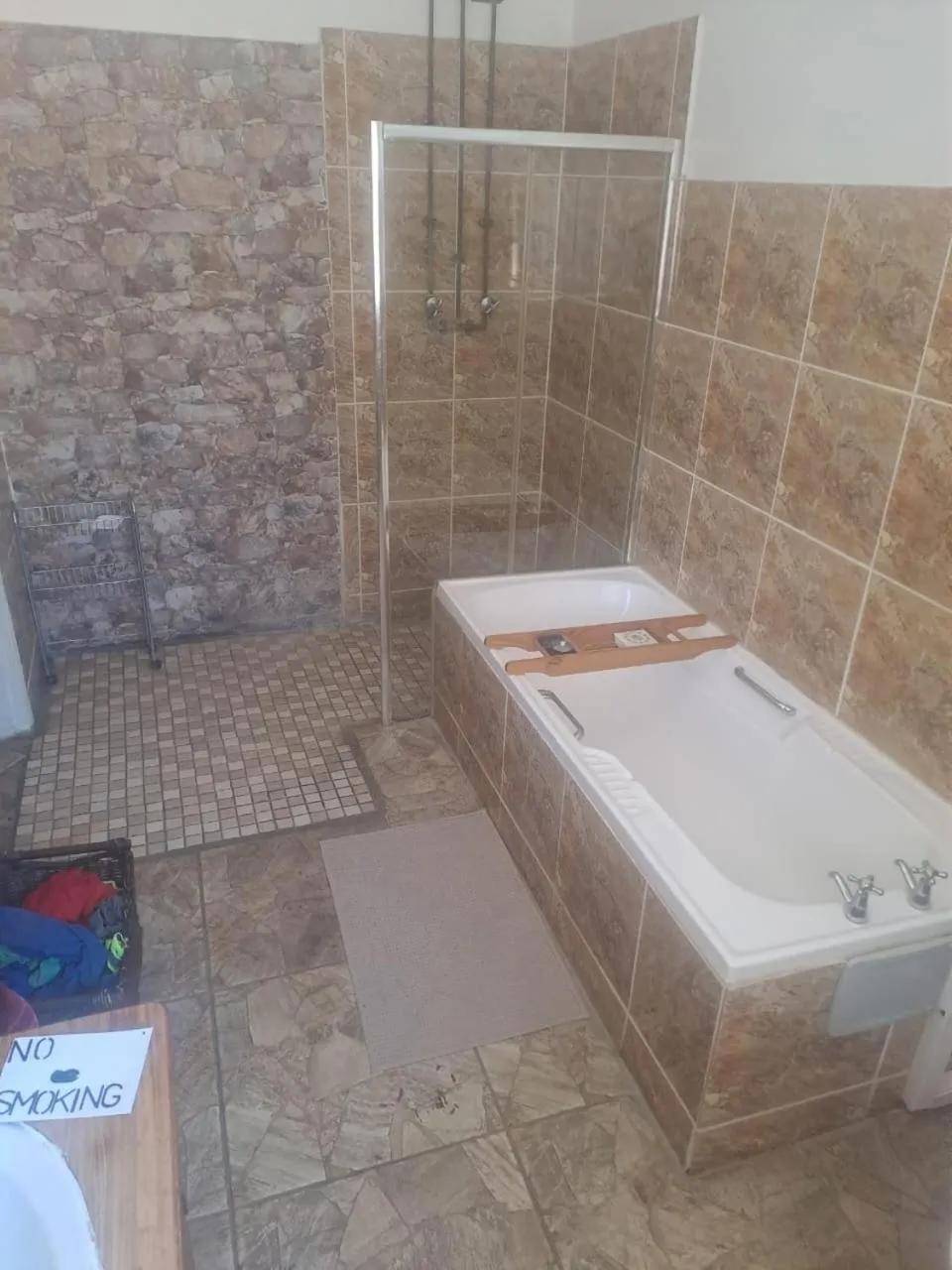 Shower in Breaking Dawn