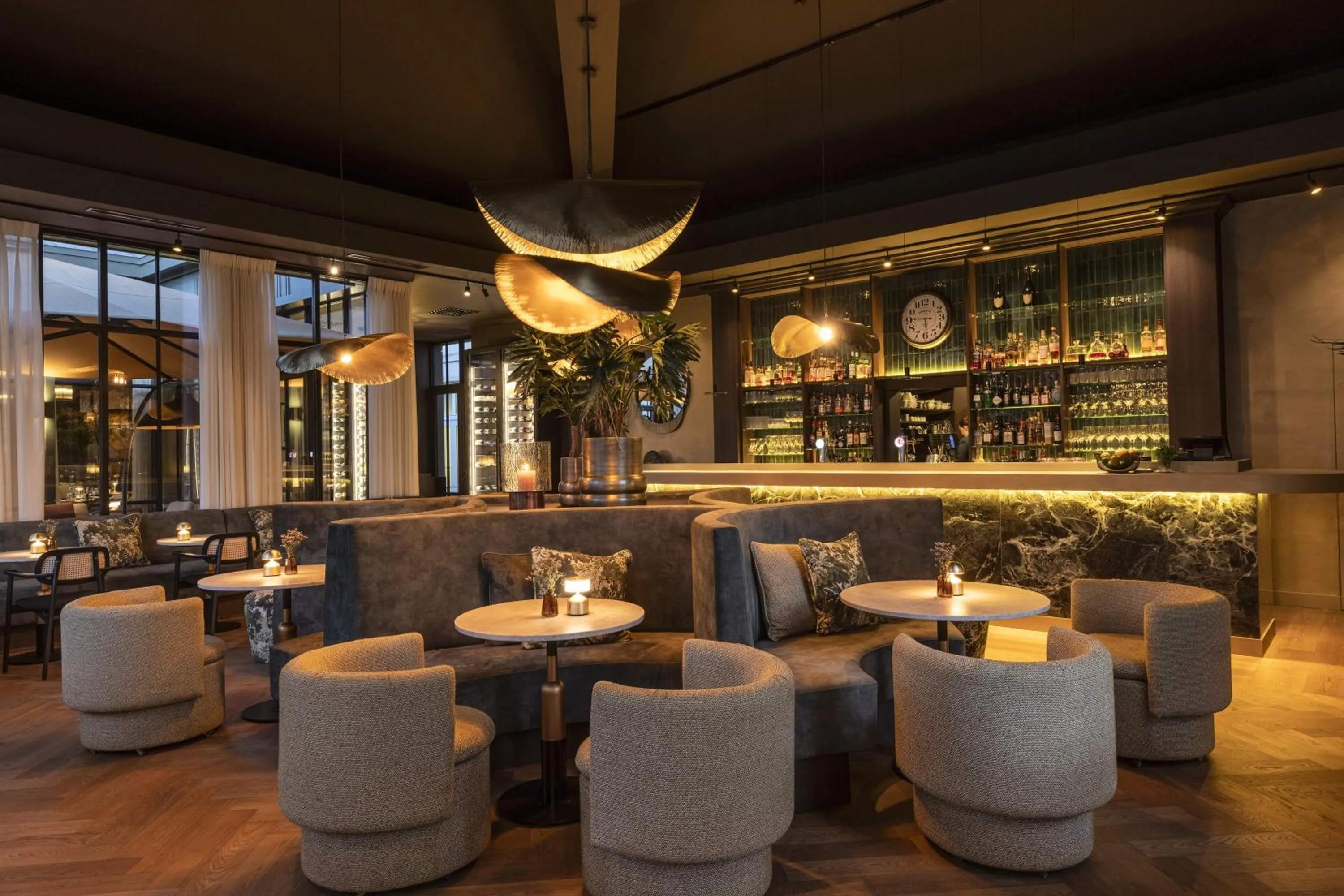 Lounge or bar in Dukes' Palace Brugge - by Dukes' Hotel Collection