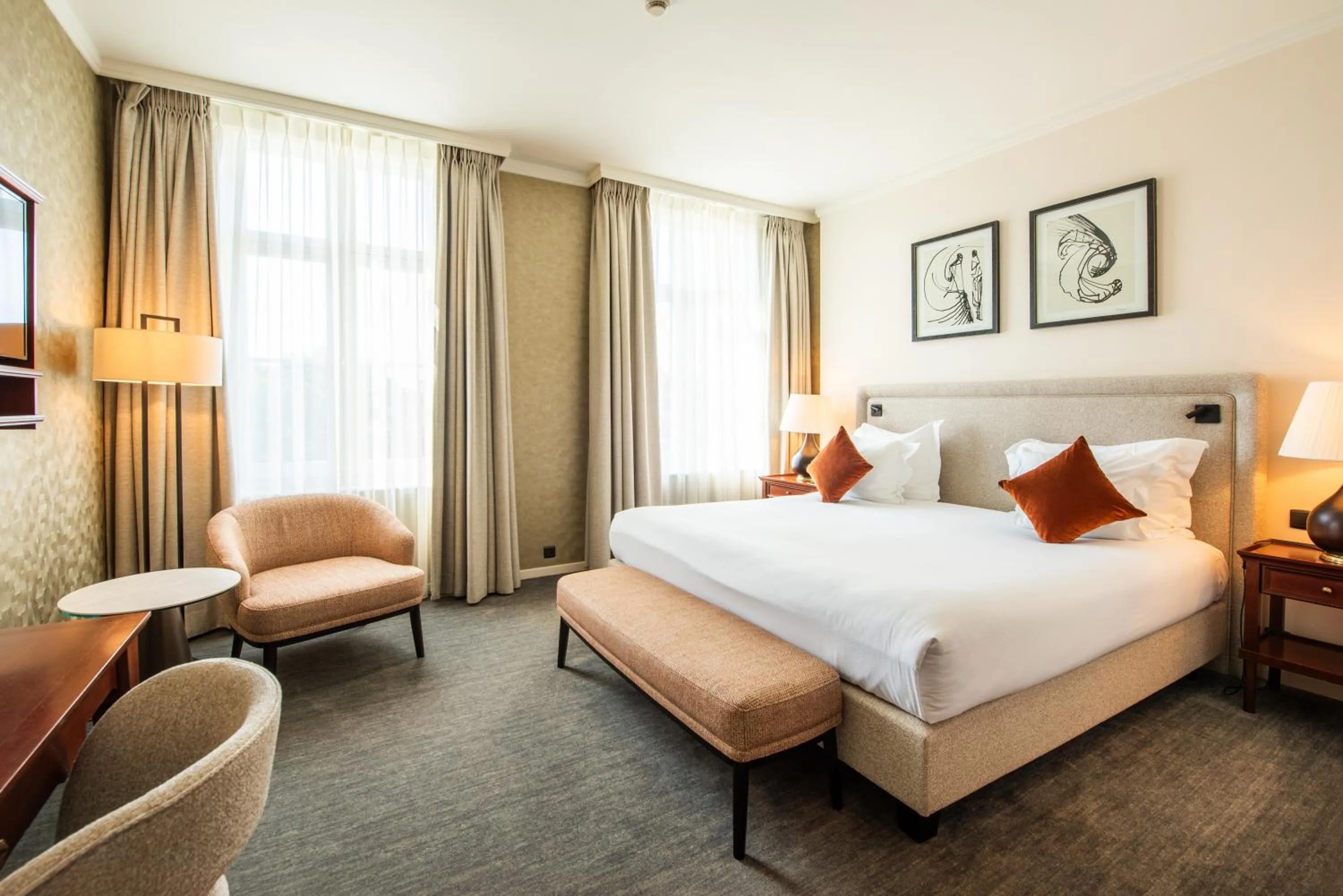 Bedroom, Bed in Dukes' Palace Brugge - by Dukes' Hotel Collection