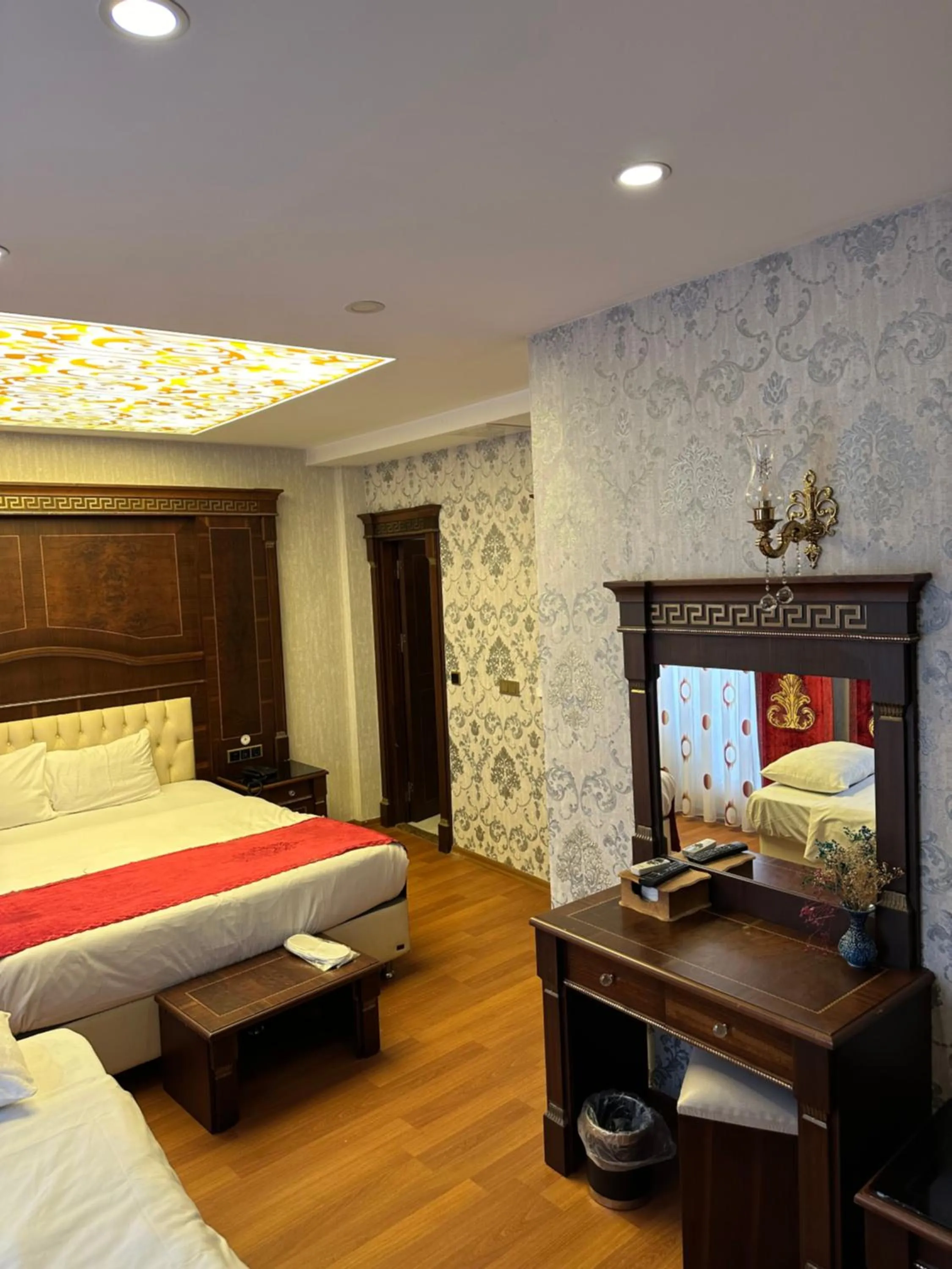 Bedroom, Bed in Napolyon hotel