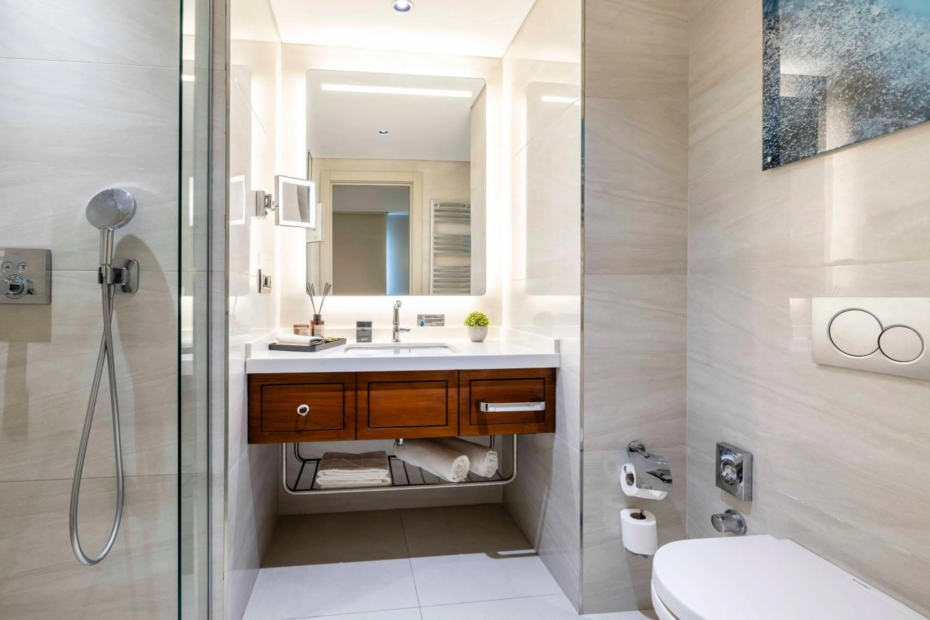 Toilet in Tzl Suites Hotel Nişantaşı