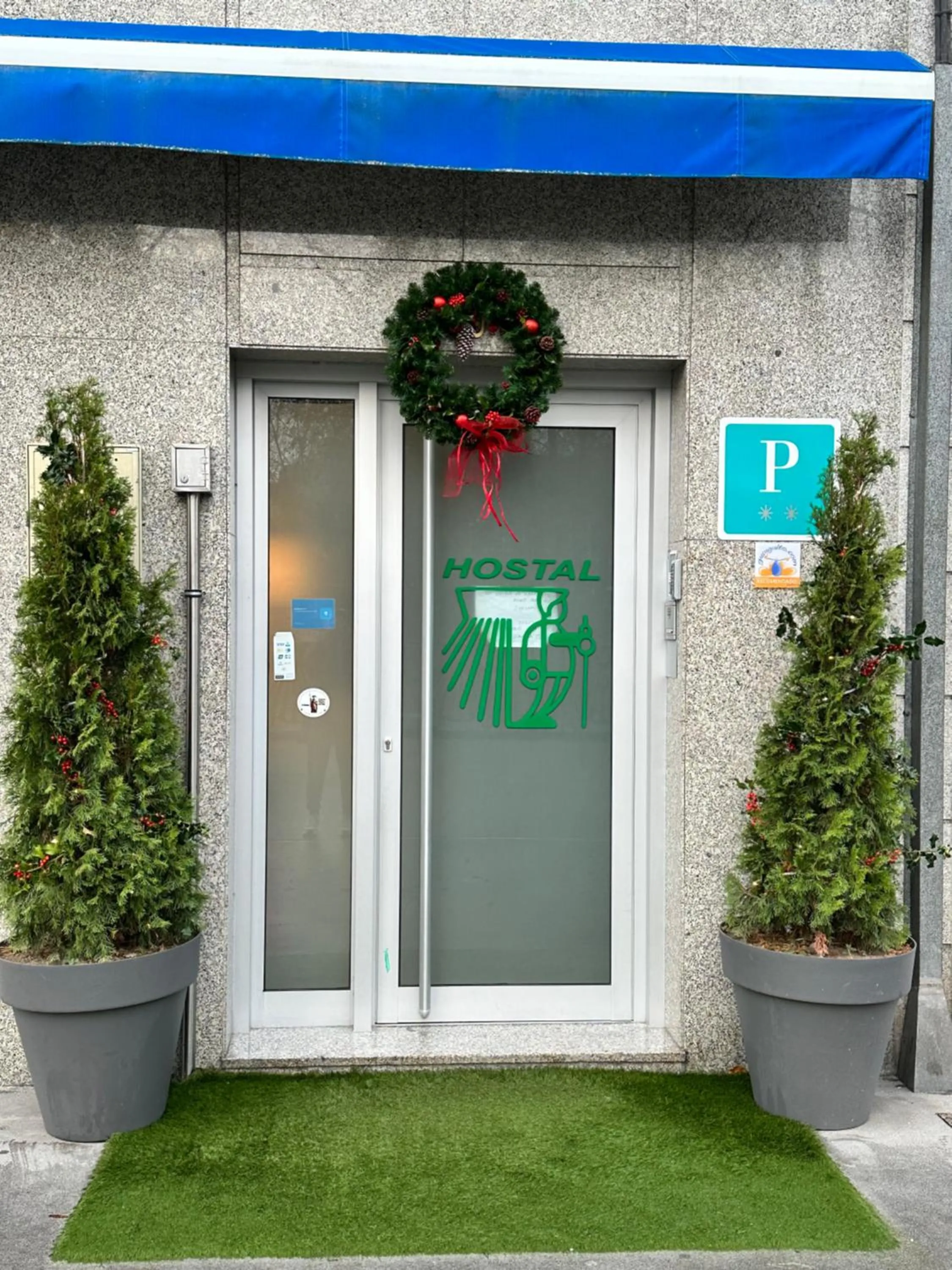 Facade/entrance in El Malecon