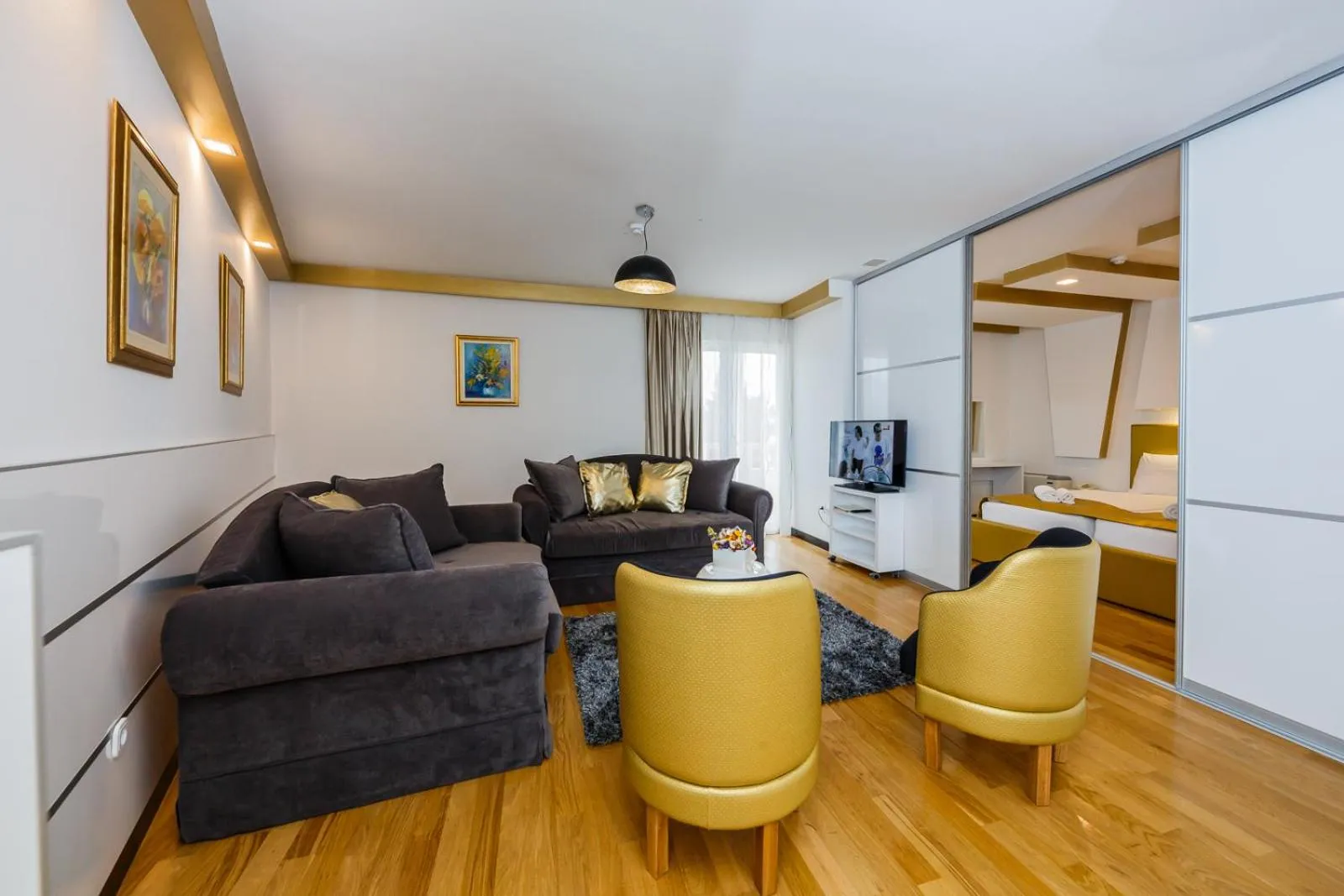 Toilet in Hotel Sveti Kriz