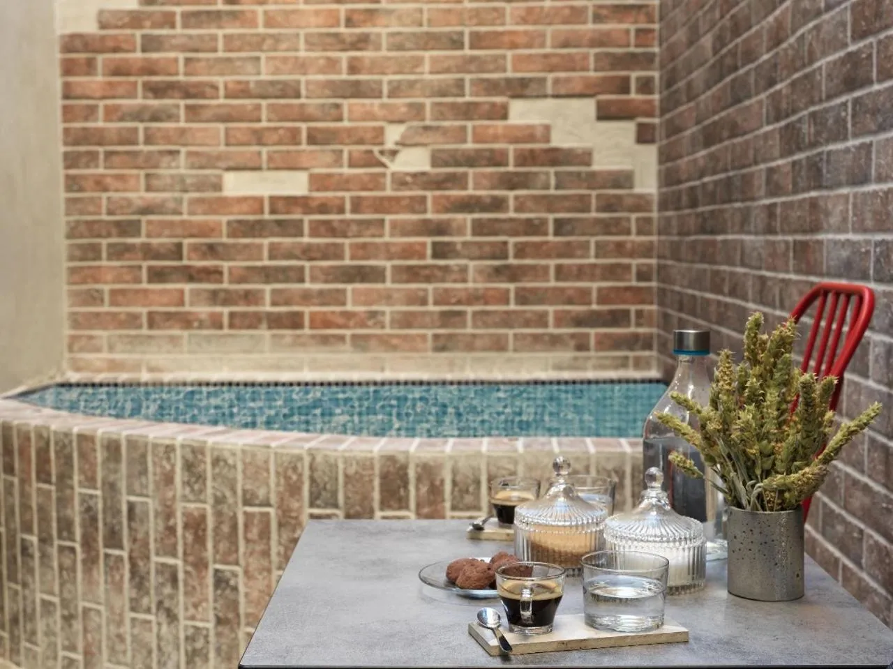 Hot Tub in 18 Micon Str.