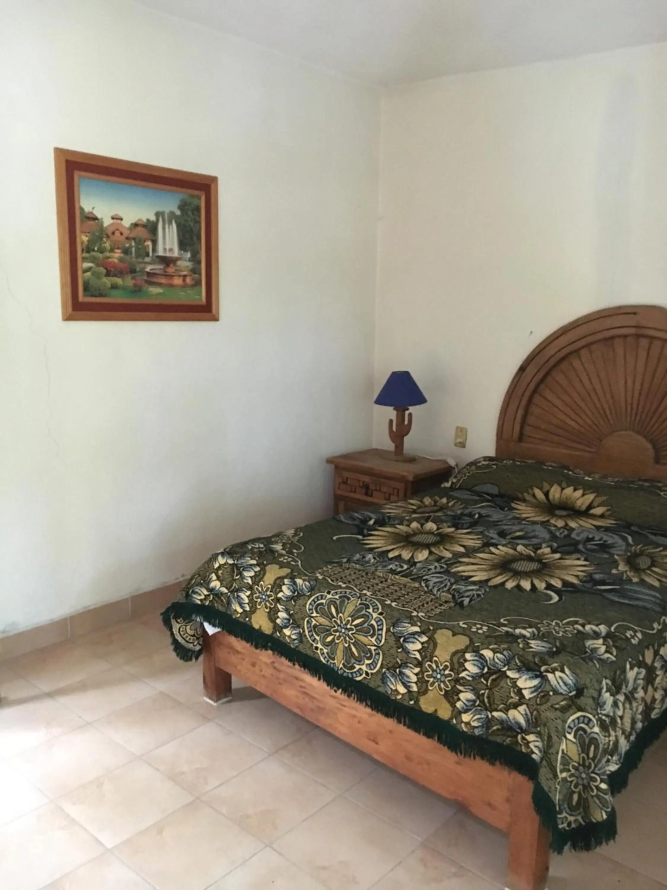 Basic Triple Room with Shared Bathroom in Hotel Posada Andaluz