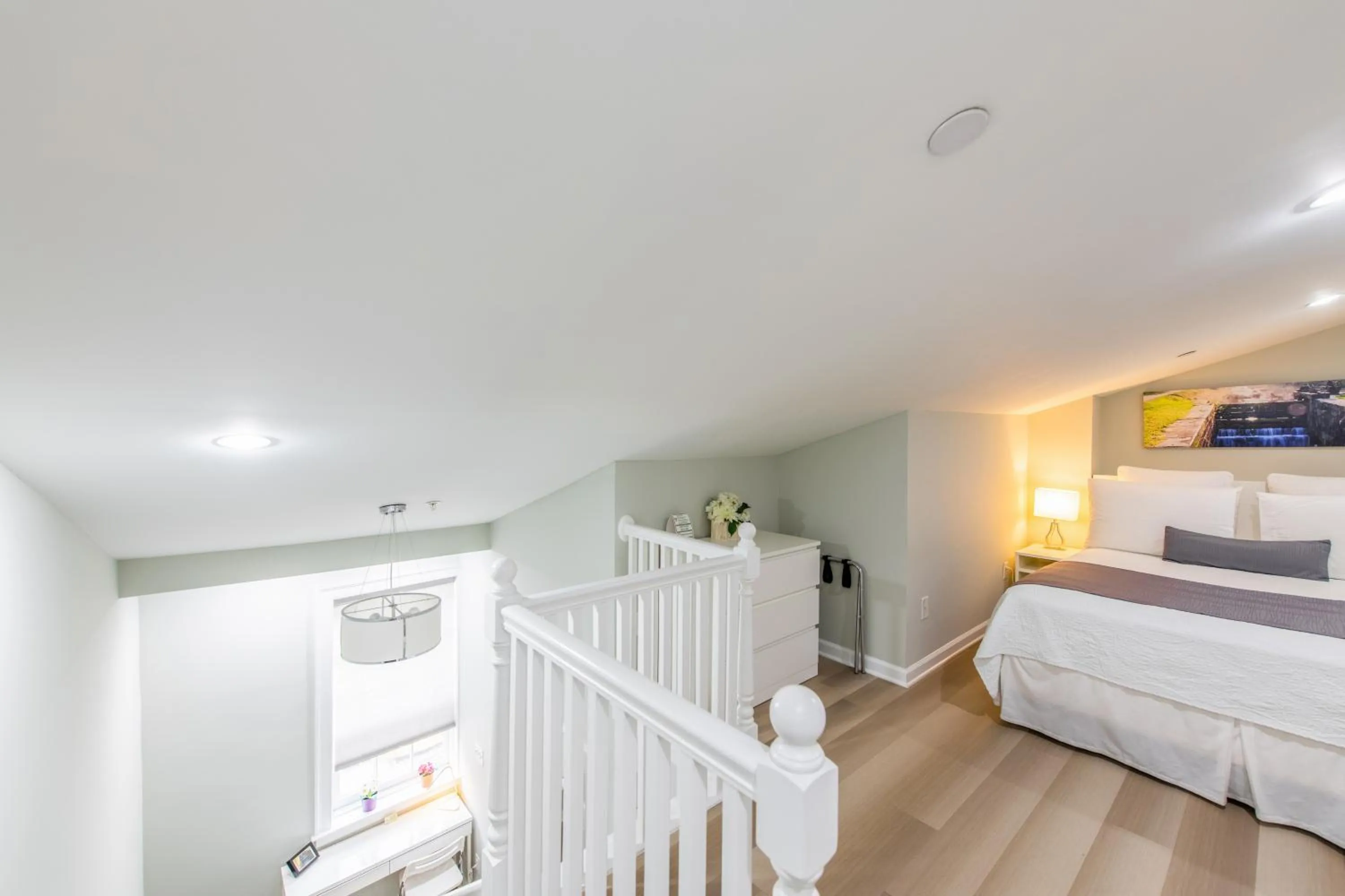 Bed in The Georgetown House Inn