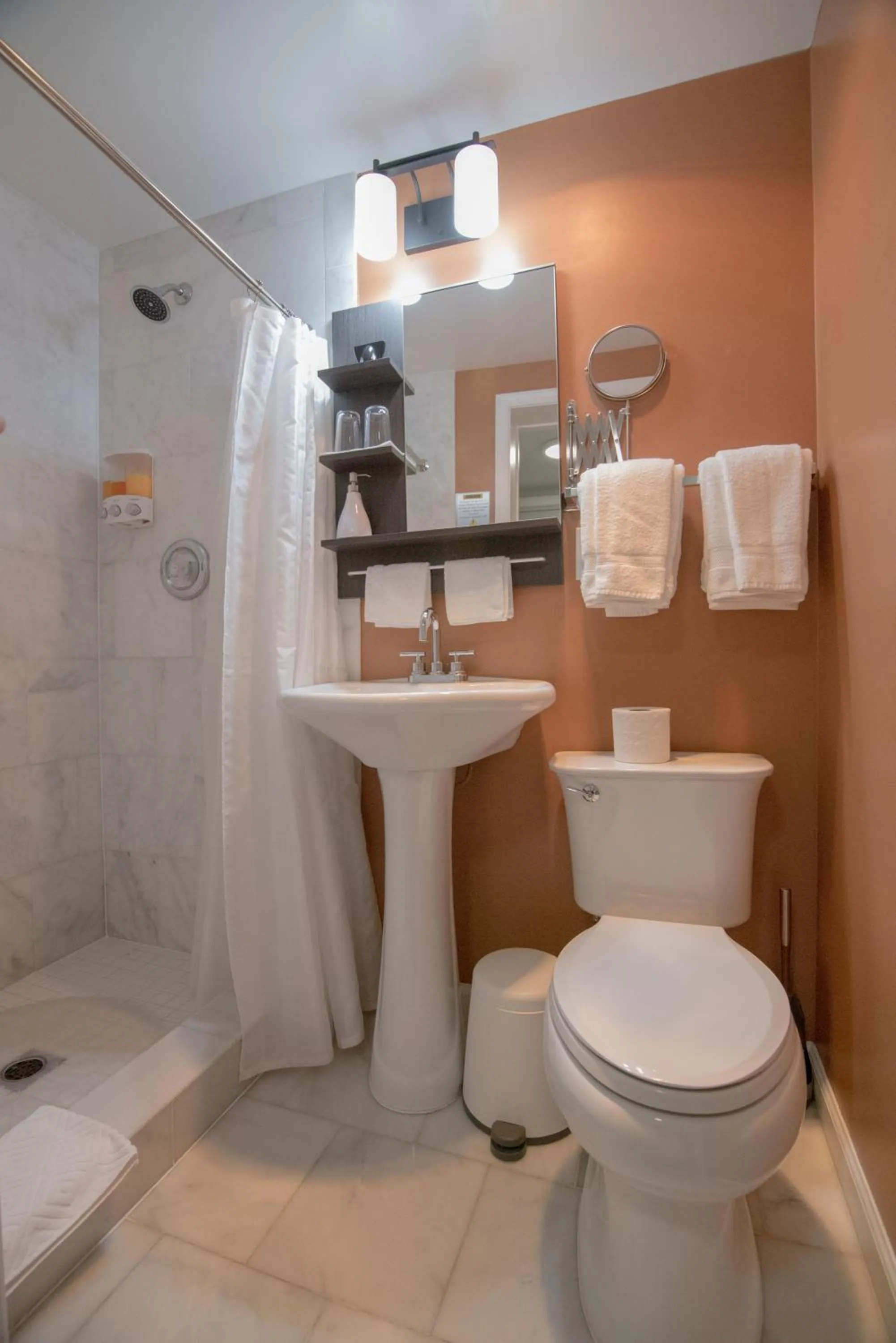 The Georgetown House Inn