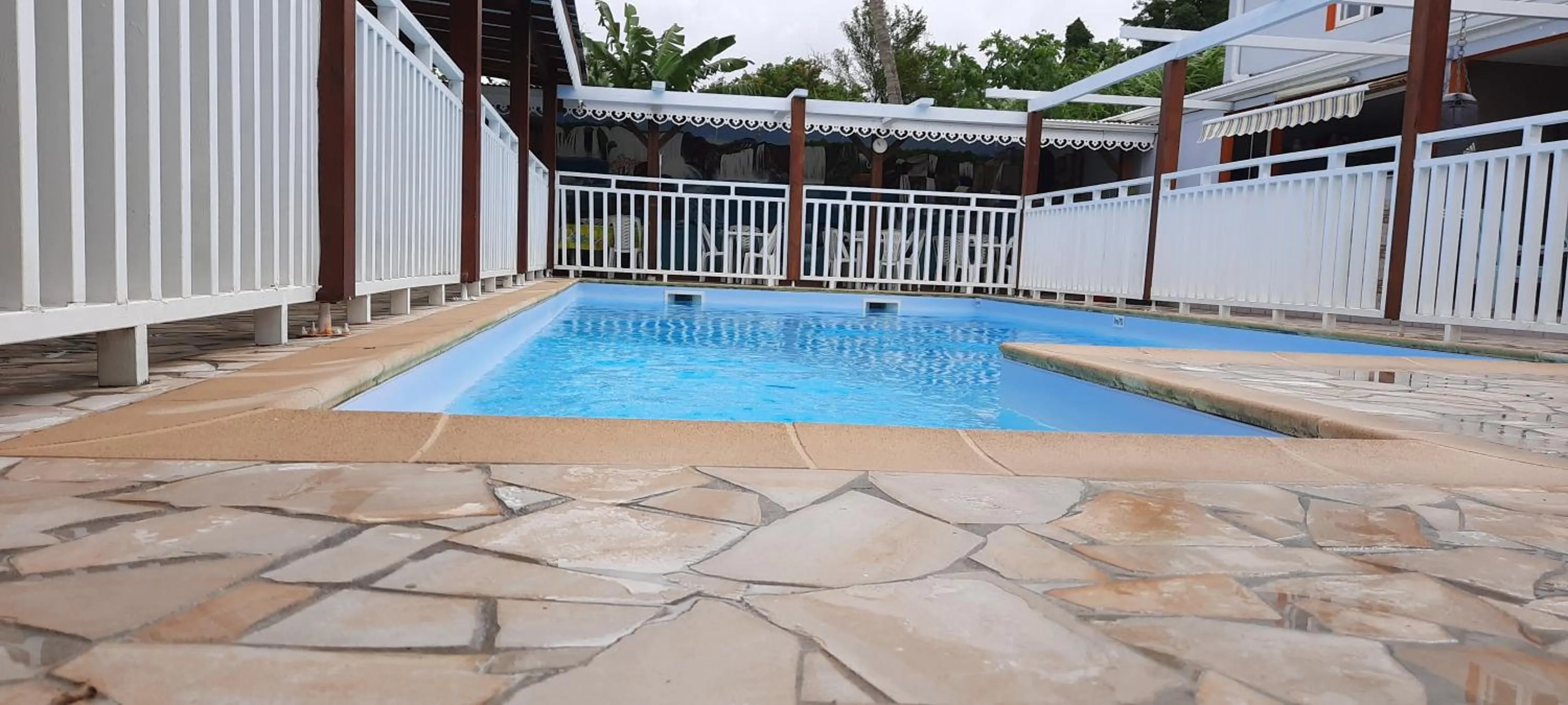 Swimming pool in Domaine De Titine