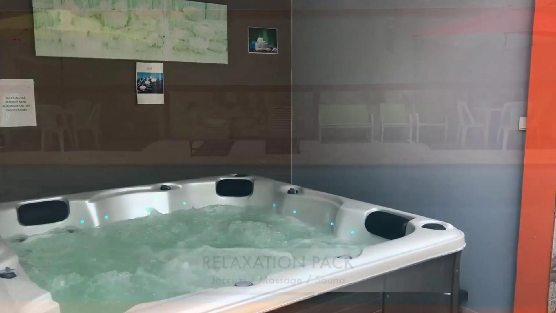 Spa and wellness centre/facilities in Domaine De Titine