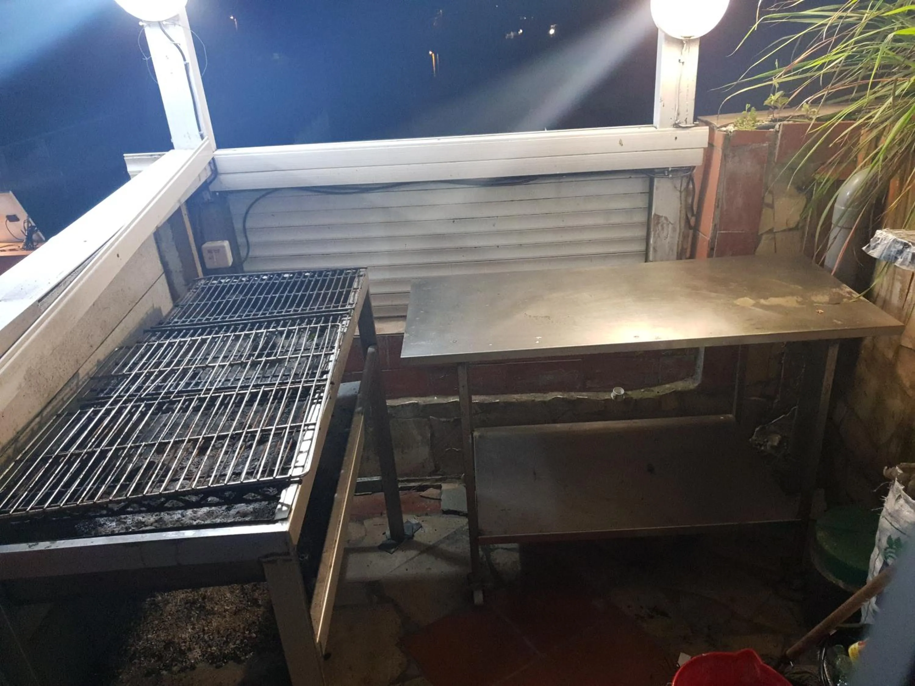 BBQ facilities in Domaine De Titine