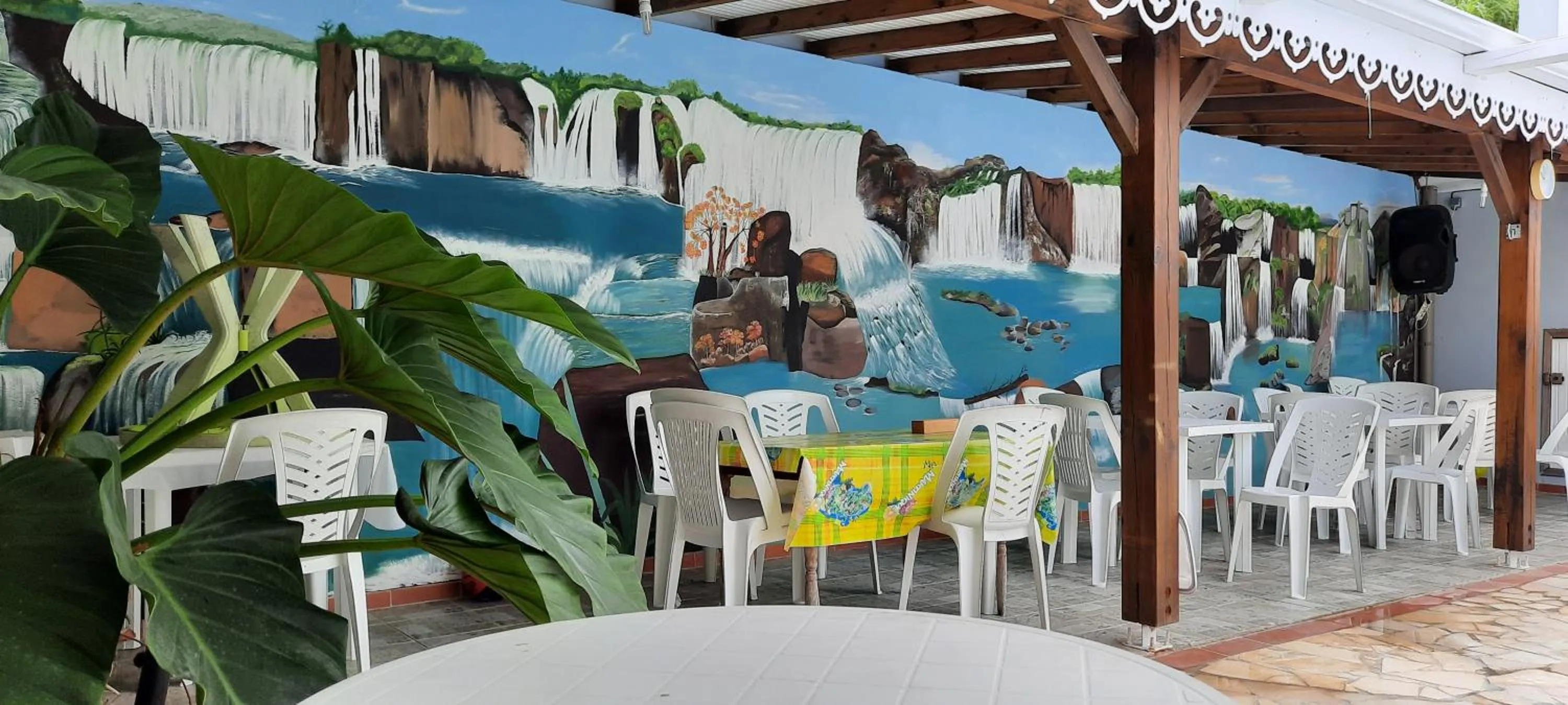 Swimming pool in Domaine De Titine