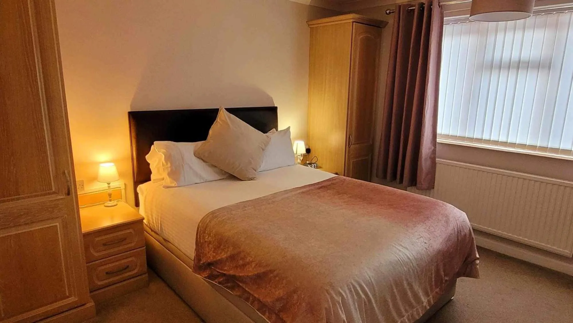 Bed in Church Farm Guest House