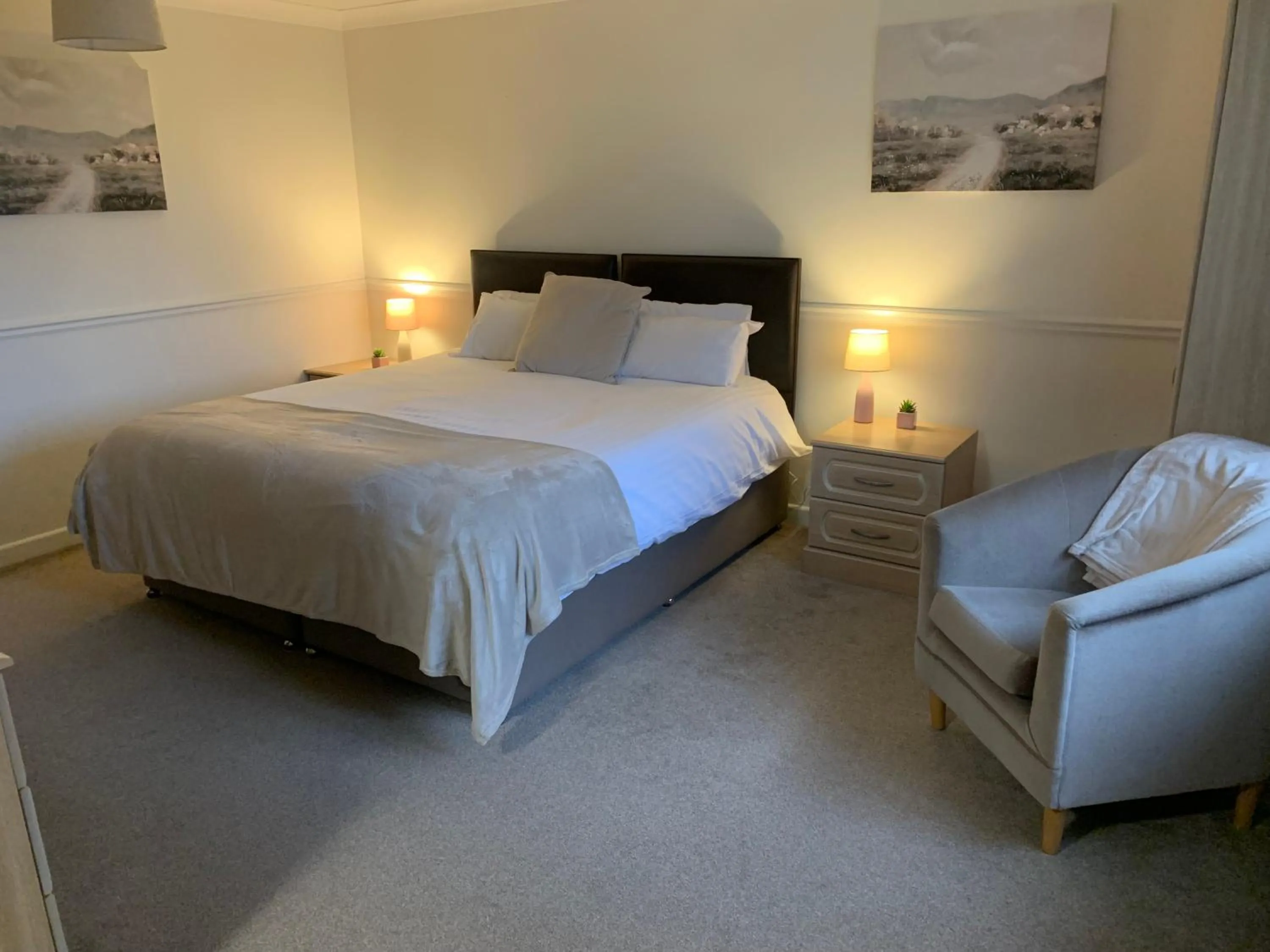 Bed in Church Farm Guest House