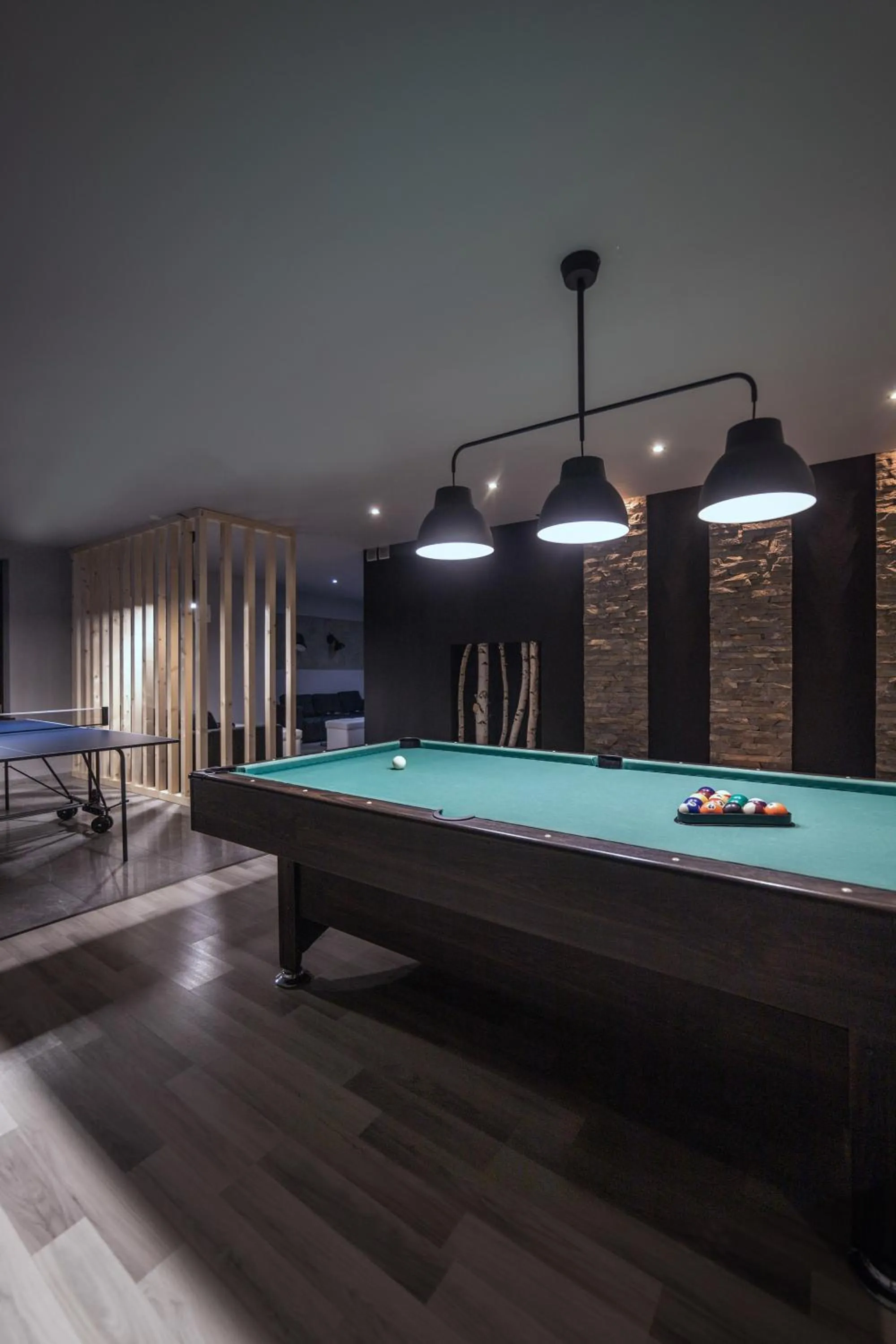Billiard in Bystry Comfort