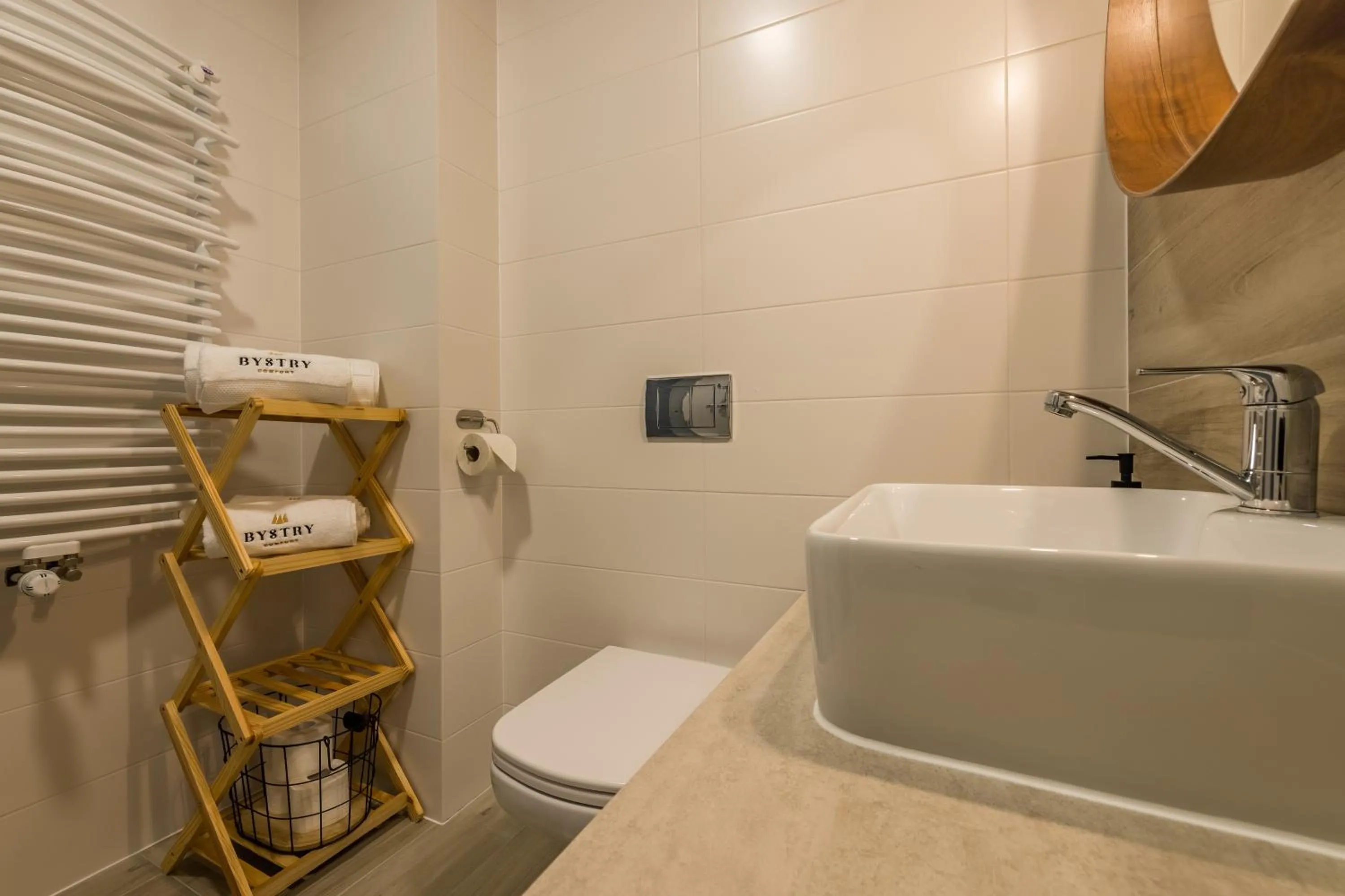 Shower in Bystry Comfort