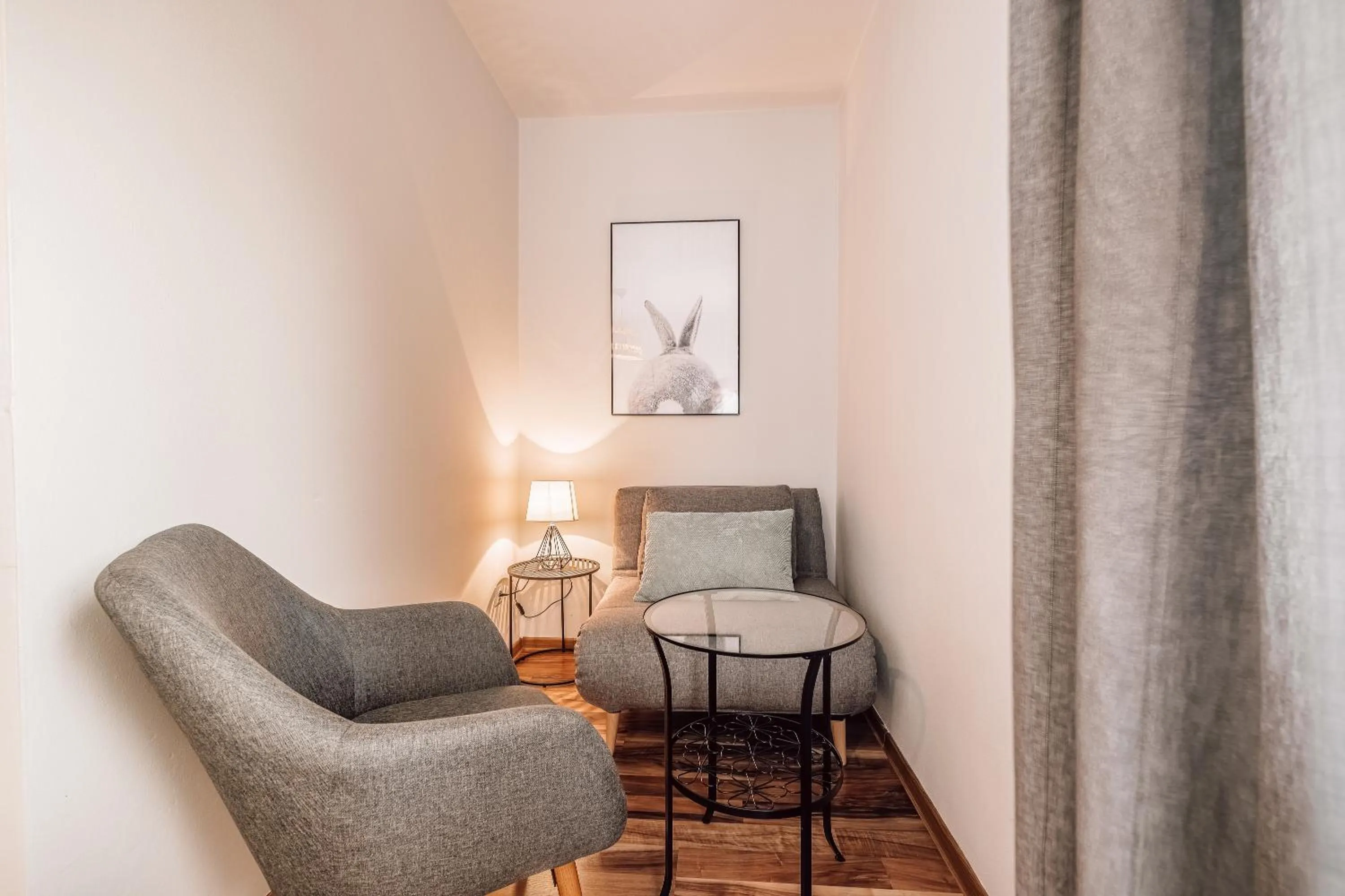 Photo of the whole room in Bystry Comfort