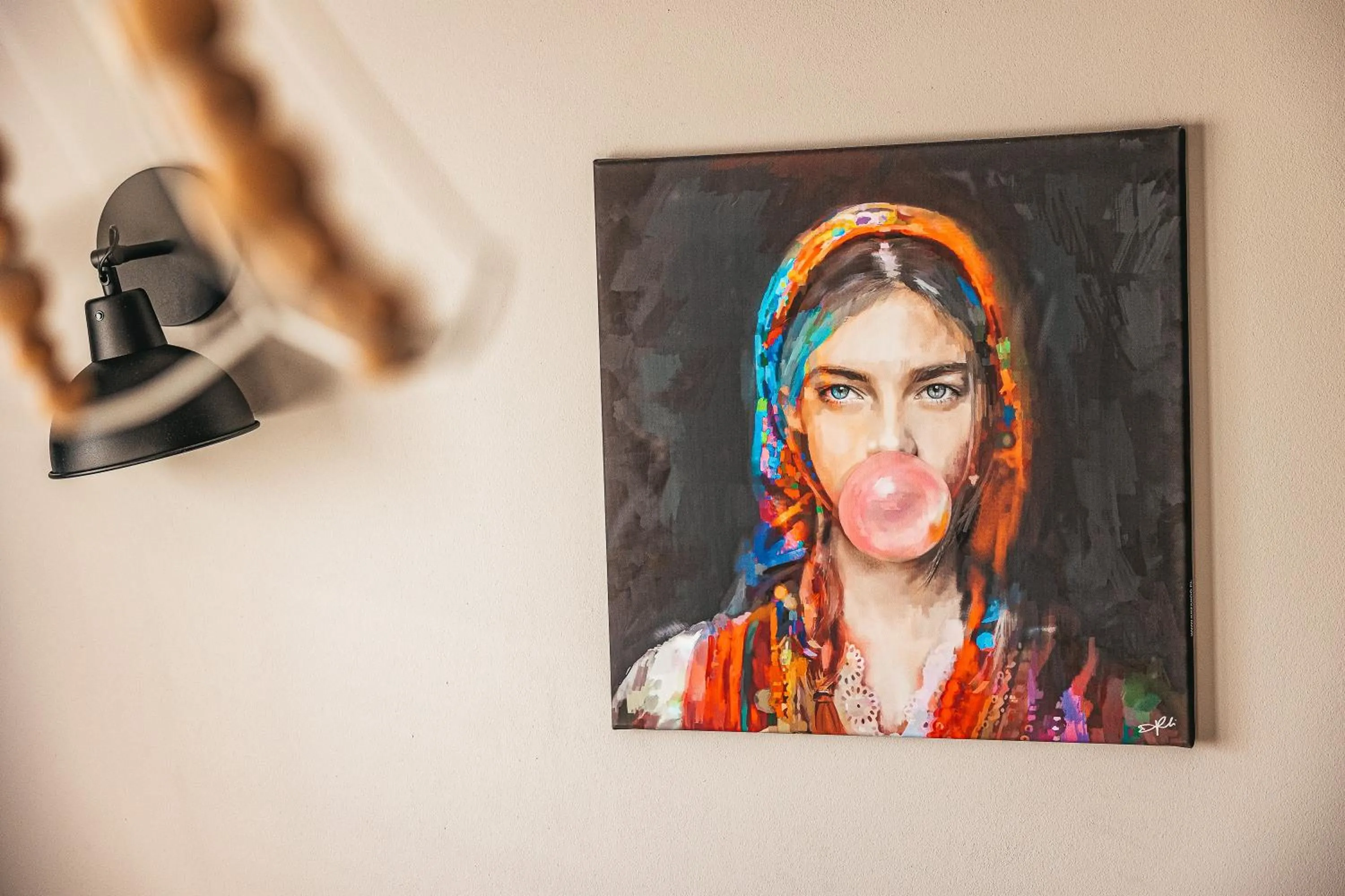 Decorative detail in Bystry Comfort