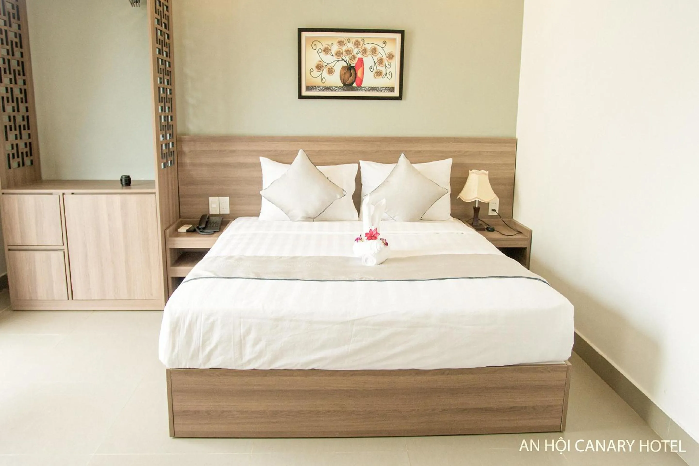 Bed in An Hoi Canary Hotel
