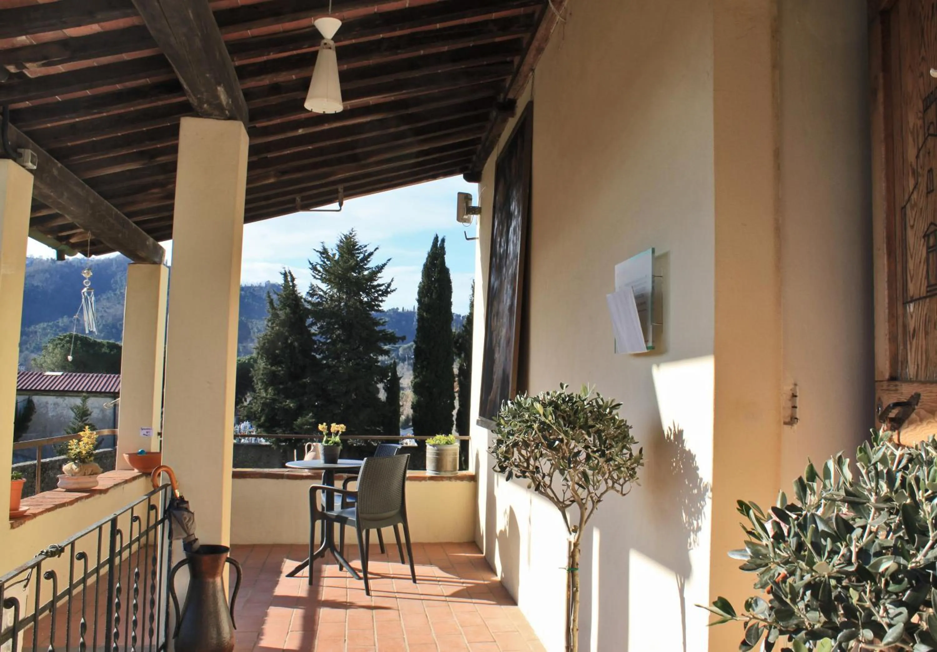 Facade/entrance in Ostello di Camaiore