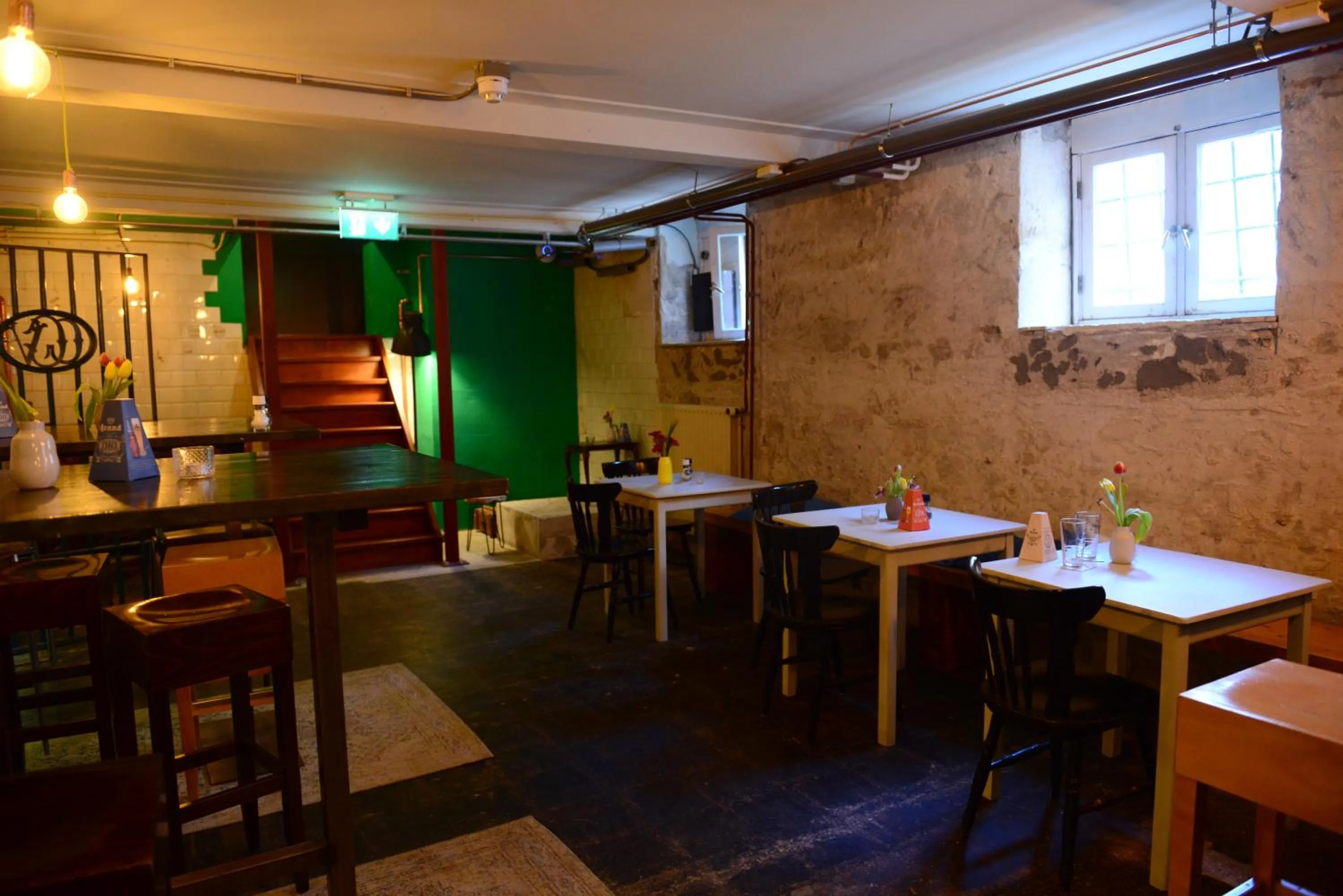 Lounge or bar in Hostel Roots