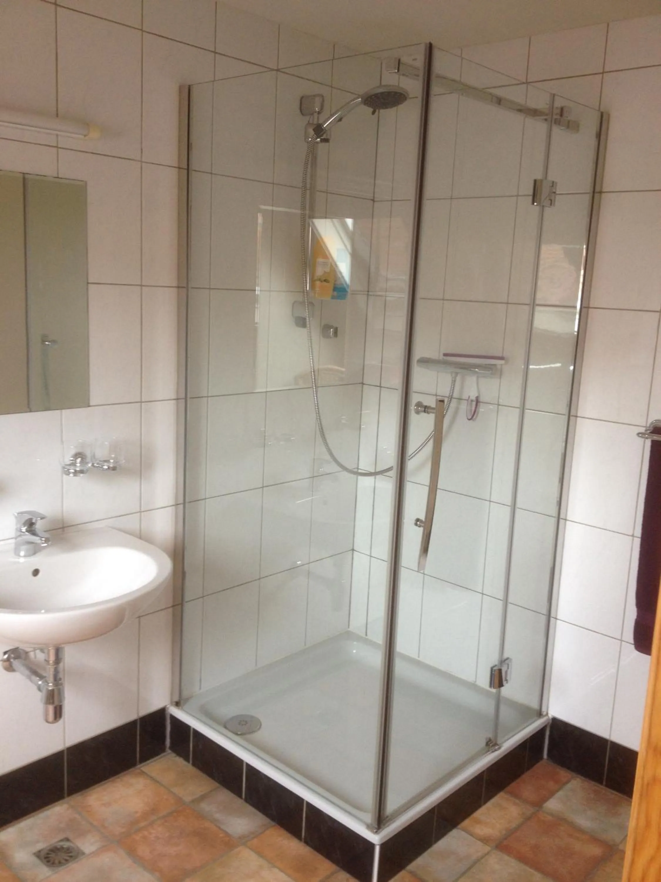 Shower in Varlet Farm