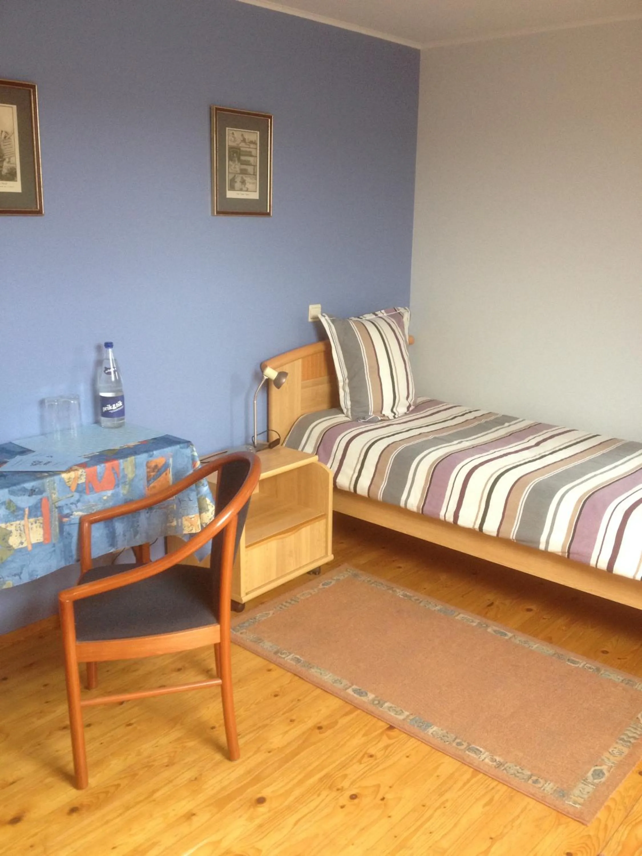 Bedroom, Bed in Varlet Farm