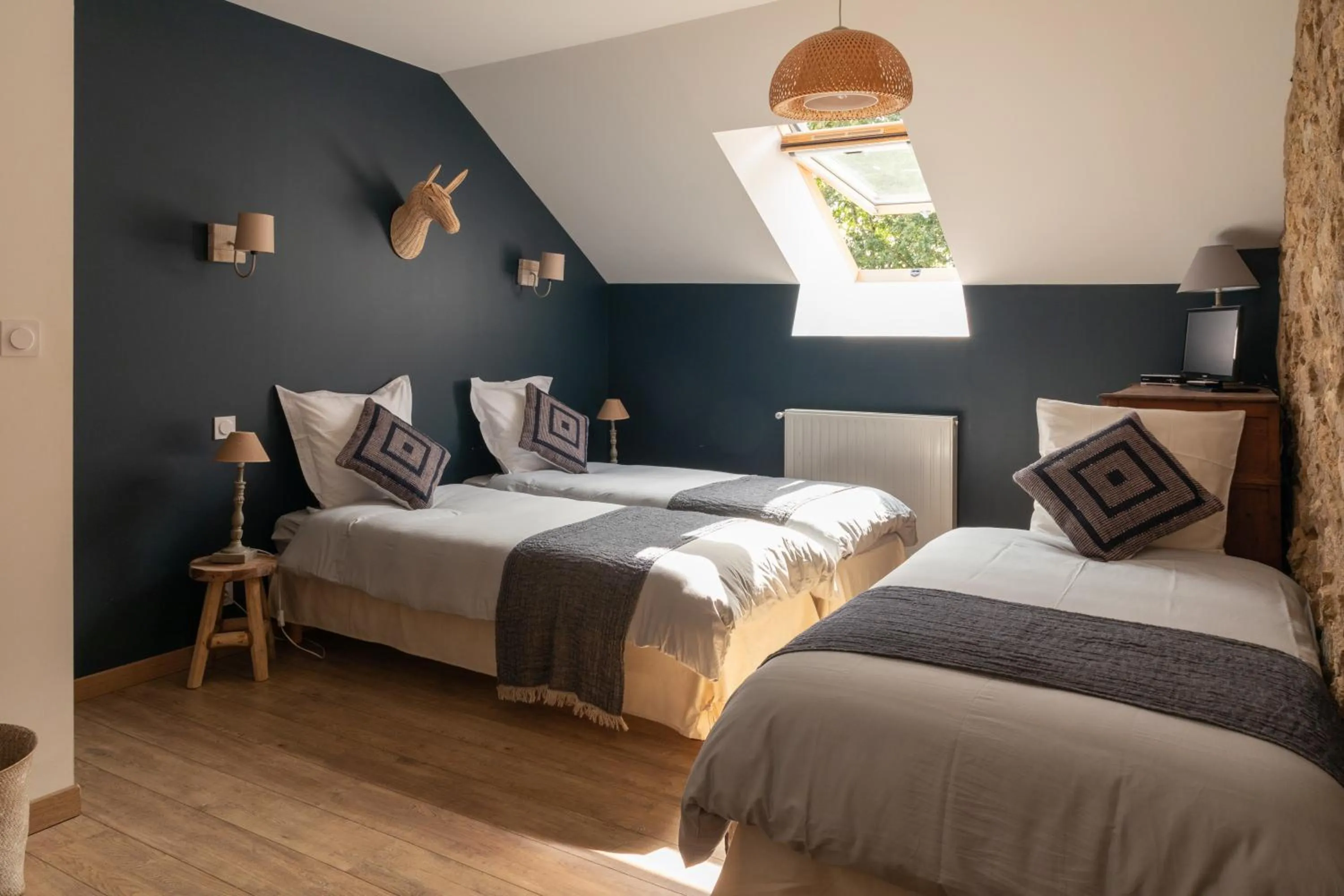 Photo of the whole room, Bed in Domaine du Kelenn, Maison d'hôtes de charme avec piscine