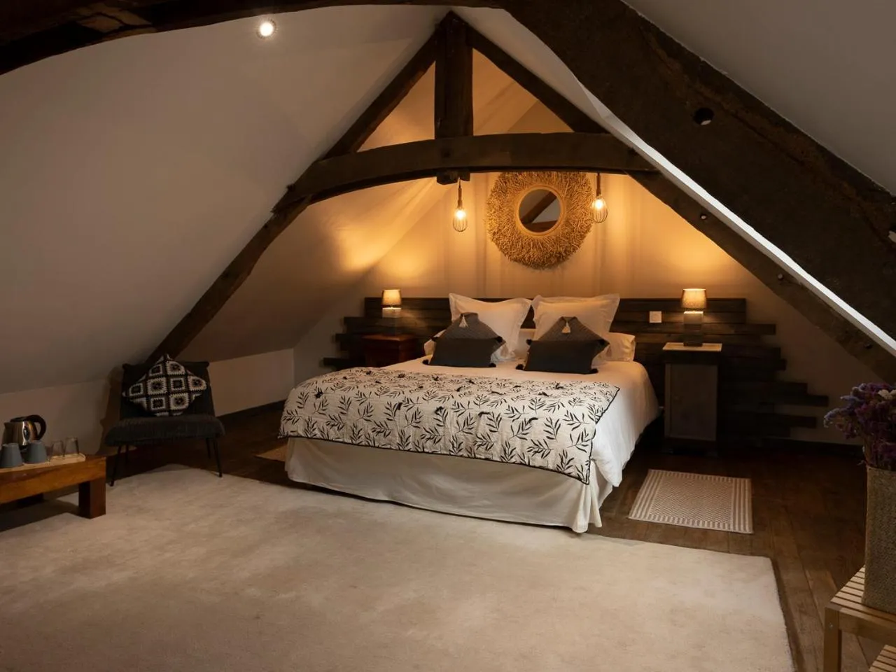 Photo of the whole room, Bed in Domaine du Kelenn, Maison d'hôtes de charme avec piscine