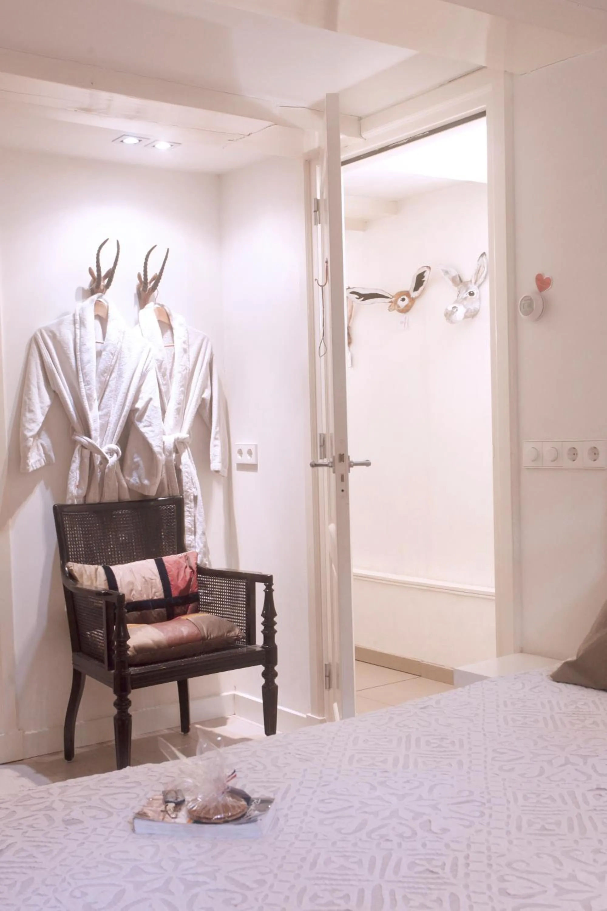 Bed in Cozy Canal Studio